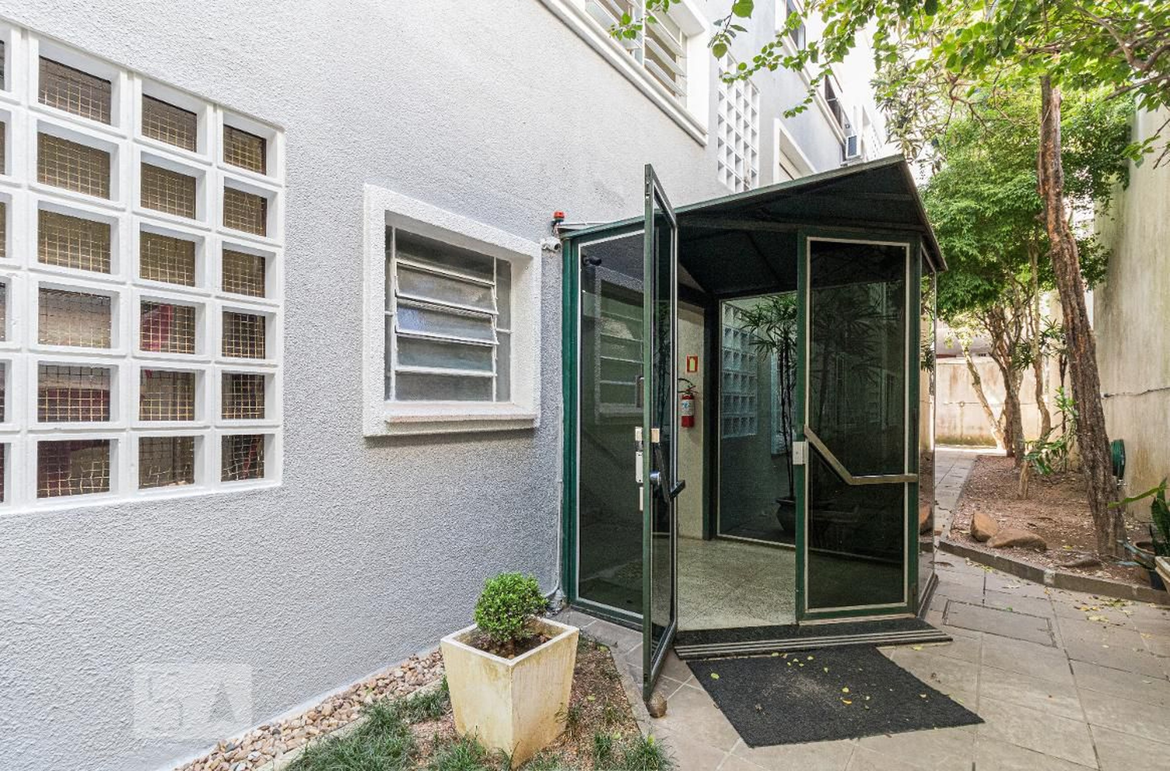 Entrada - Edifício Abaeté