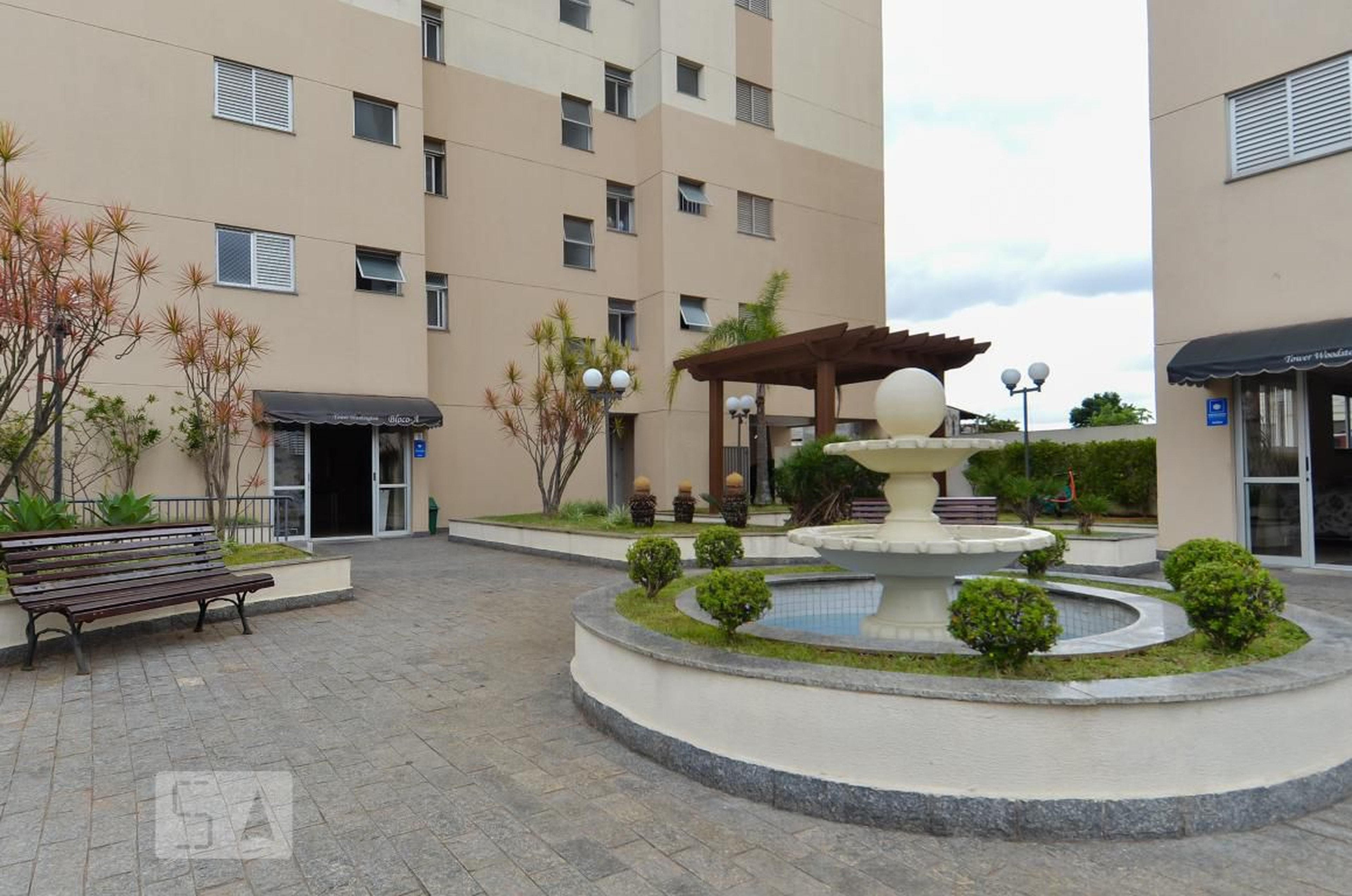 Área Externa - The Liberty