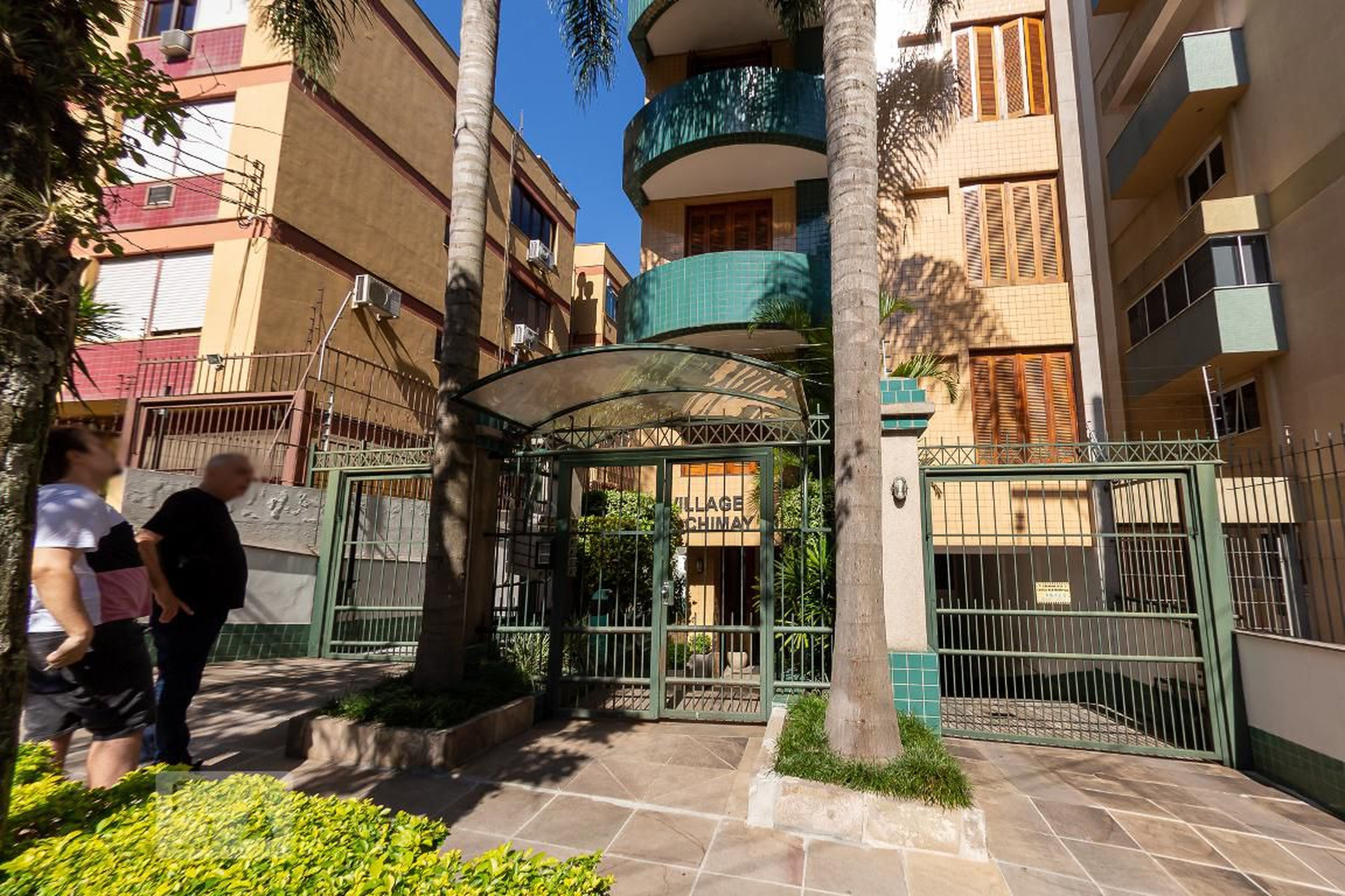 Fachada do Prédio Condomínio Village Chimay