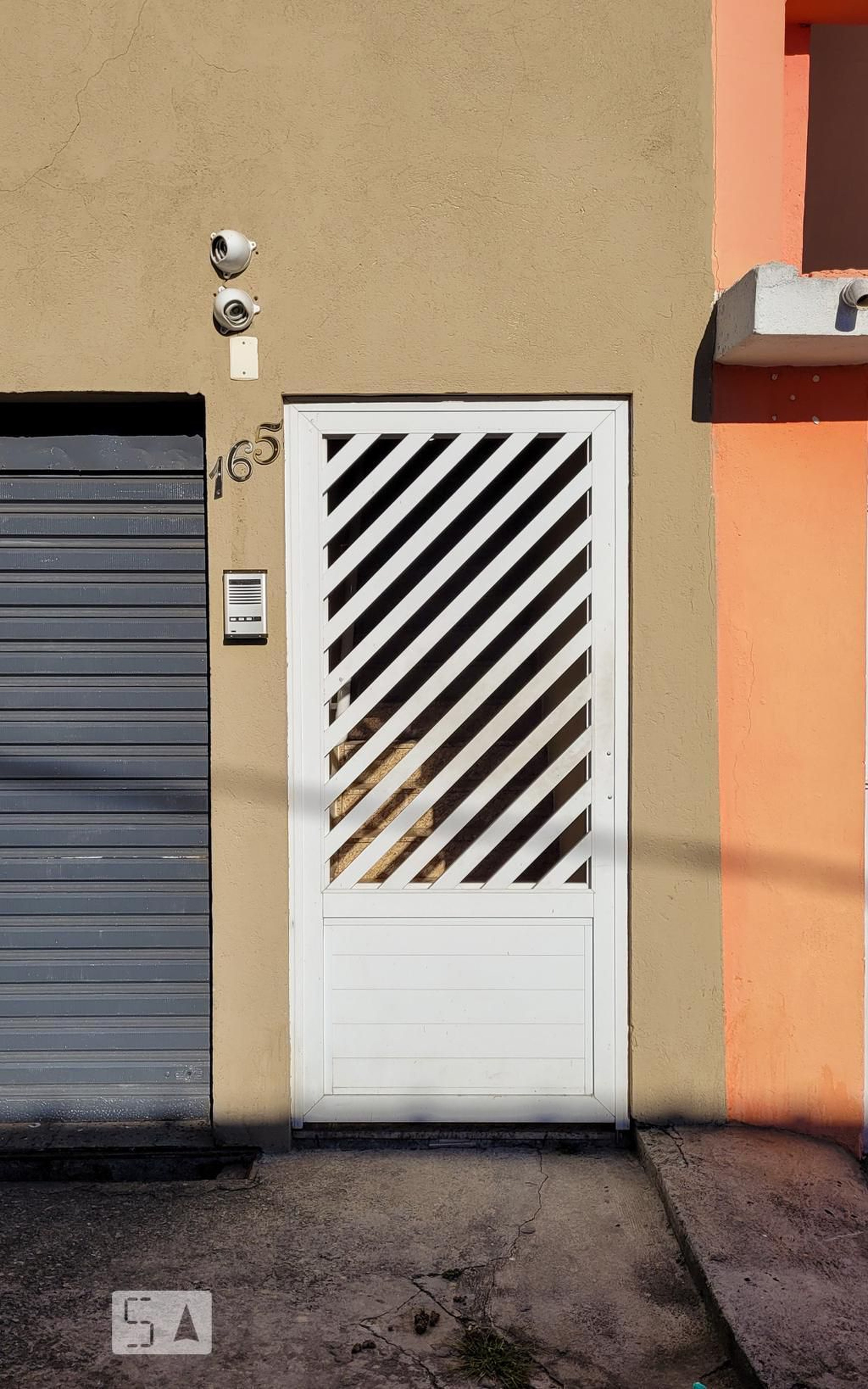 Fachada Condomínio em Rua Doutor Zeferino do Amaral, 165