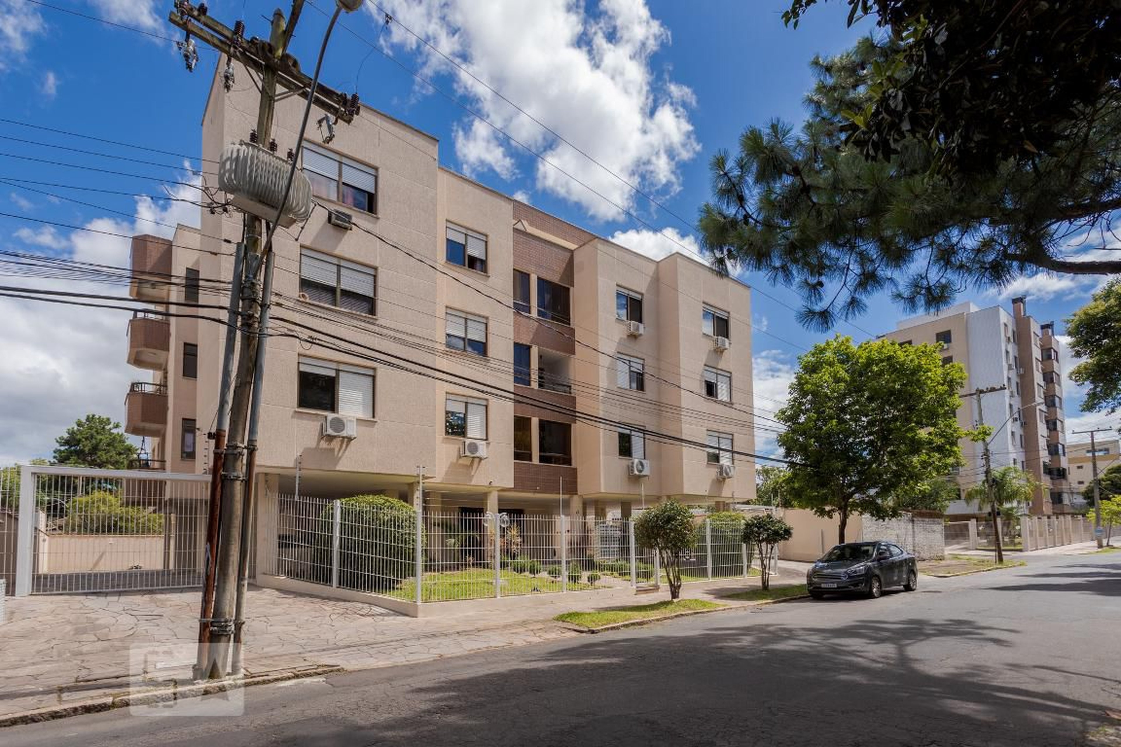 Fachada Condomínio Saint’ Lorent