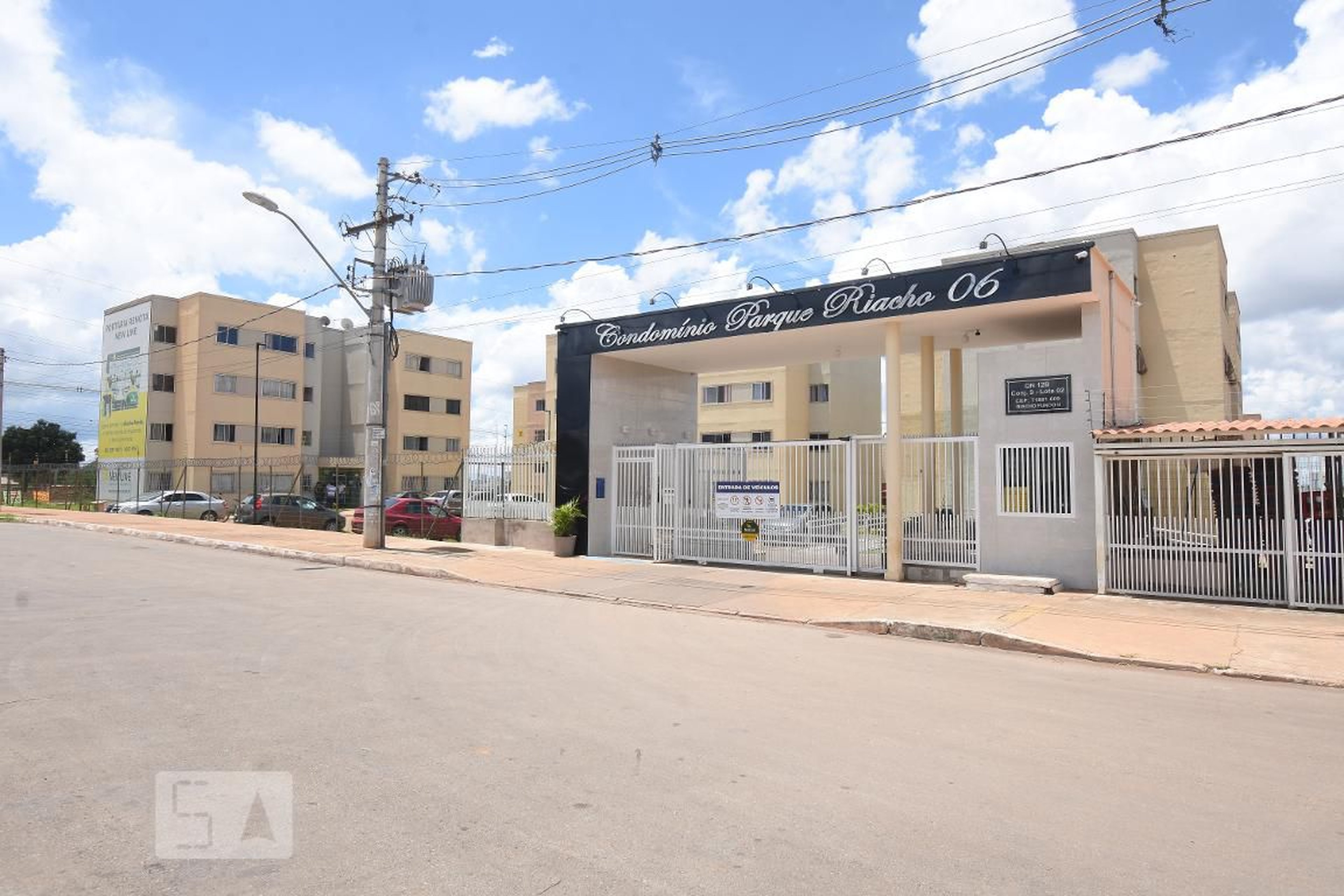 Fachada Condomínio em Qn 12B Conjunto 9, 2