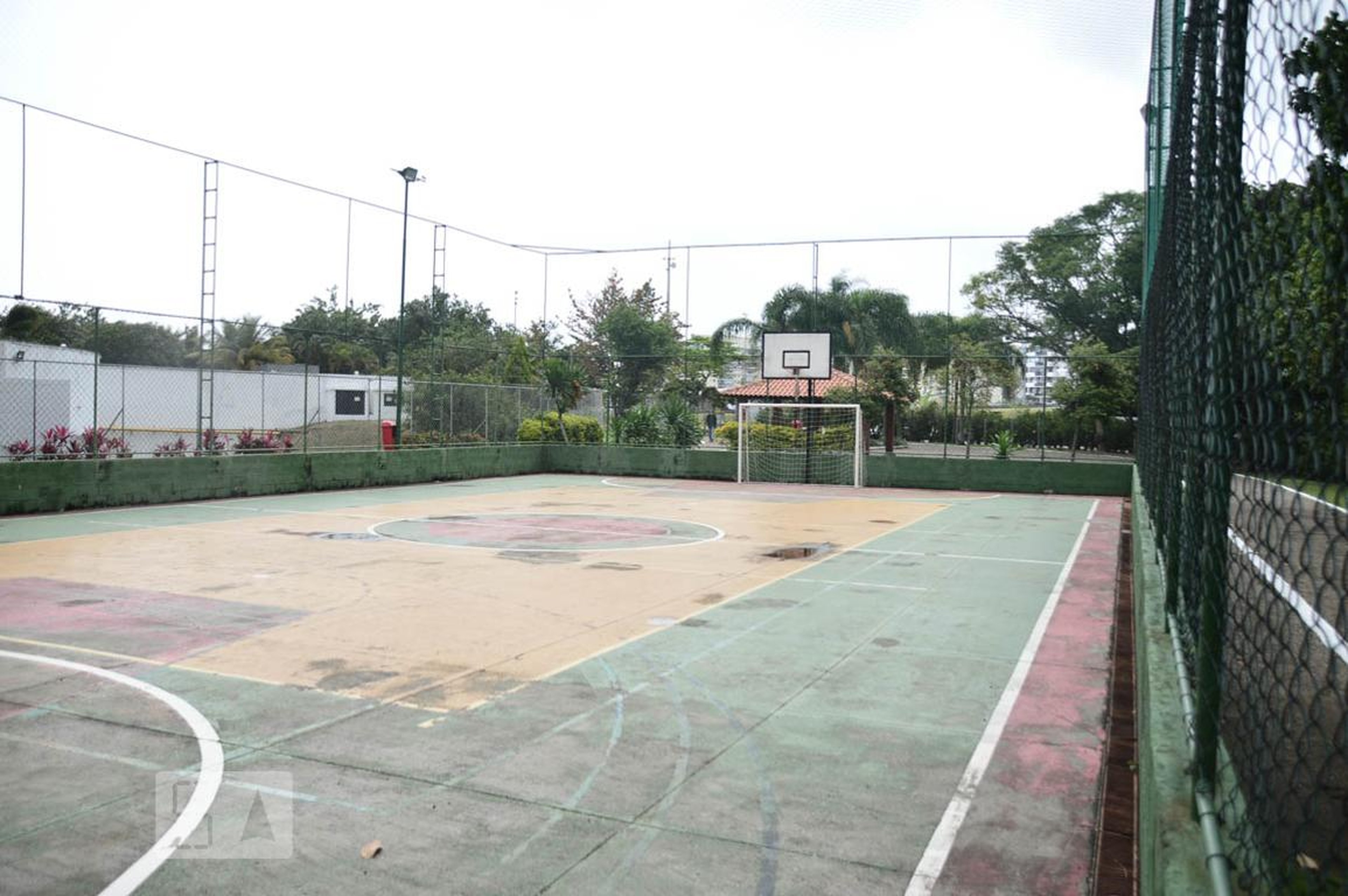 Quadra Esportiva - Red Bali