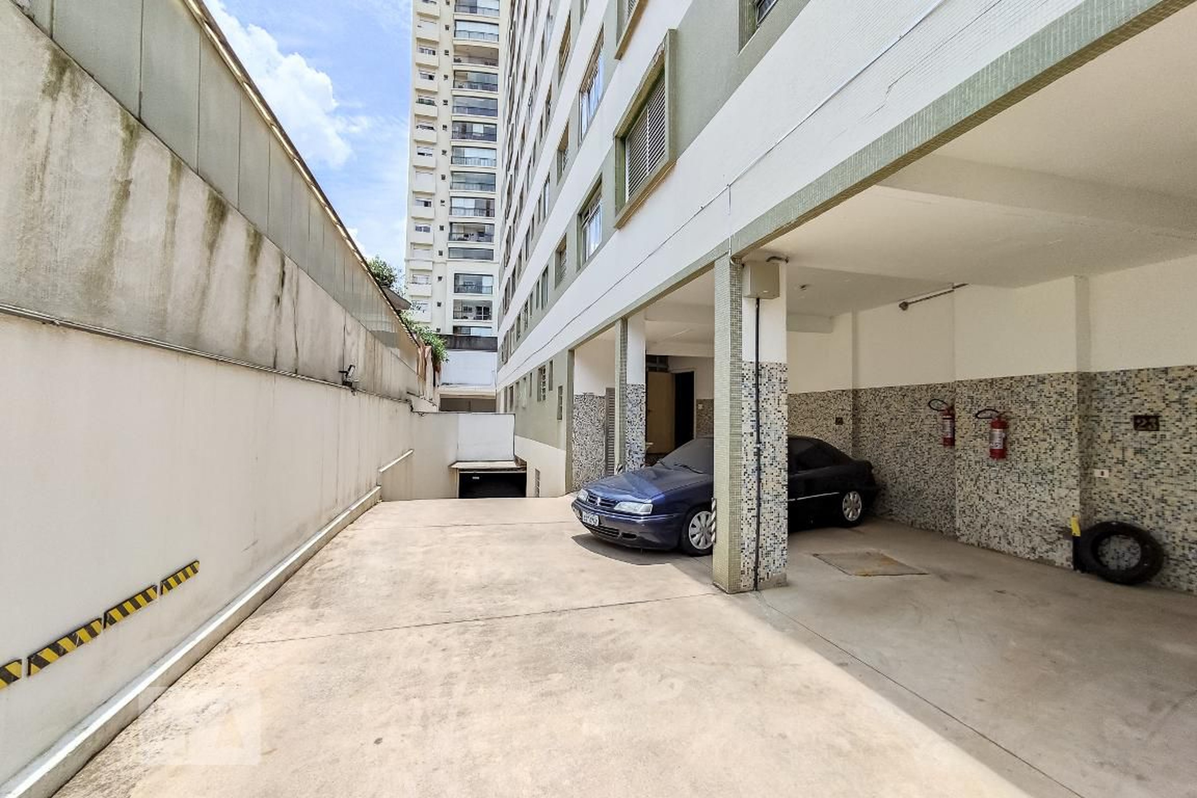 Estacionamento - Marilene