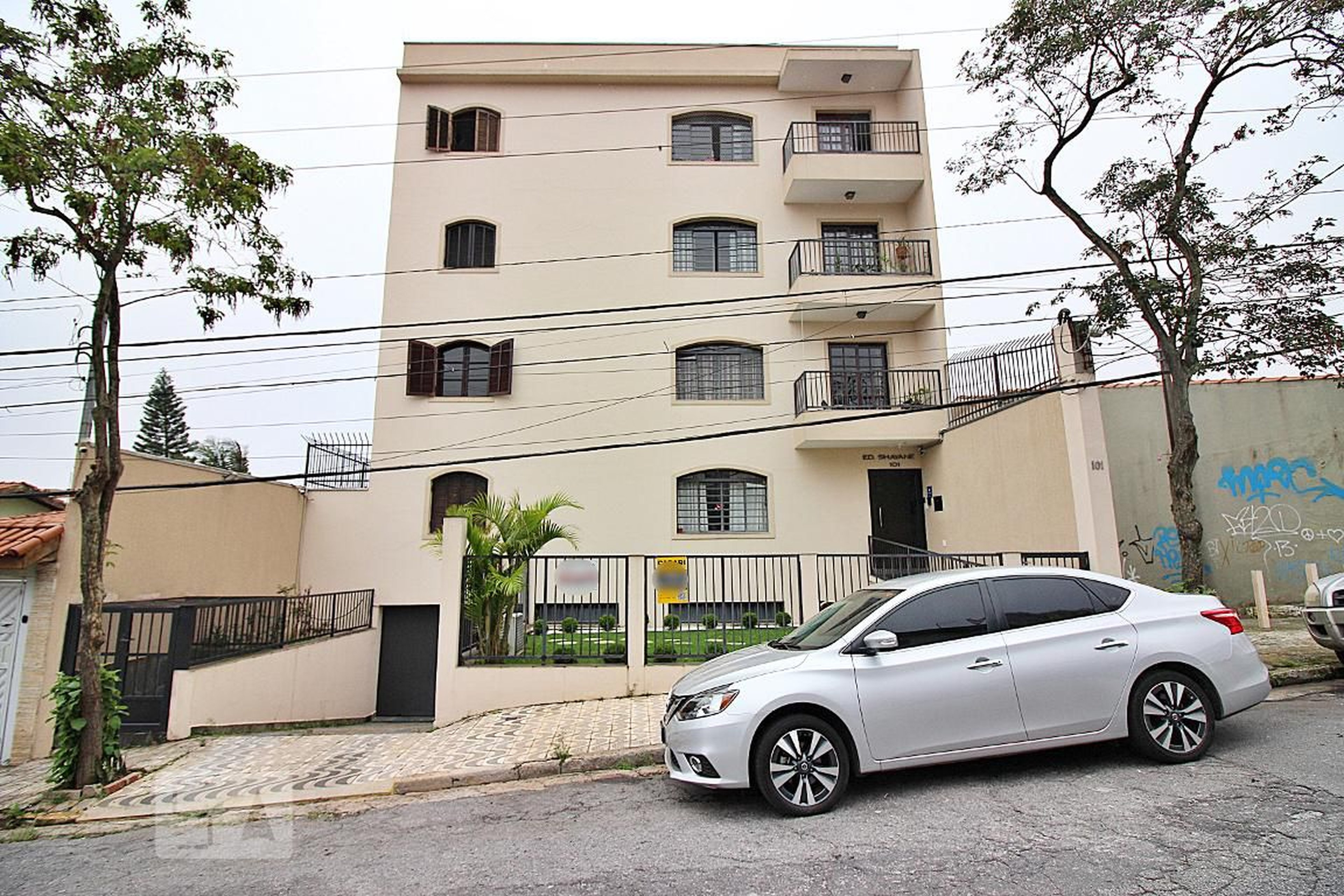 Fachada Condomínio em Rua Padre José Leite Penteado, 101