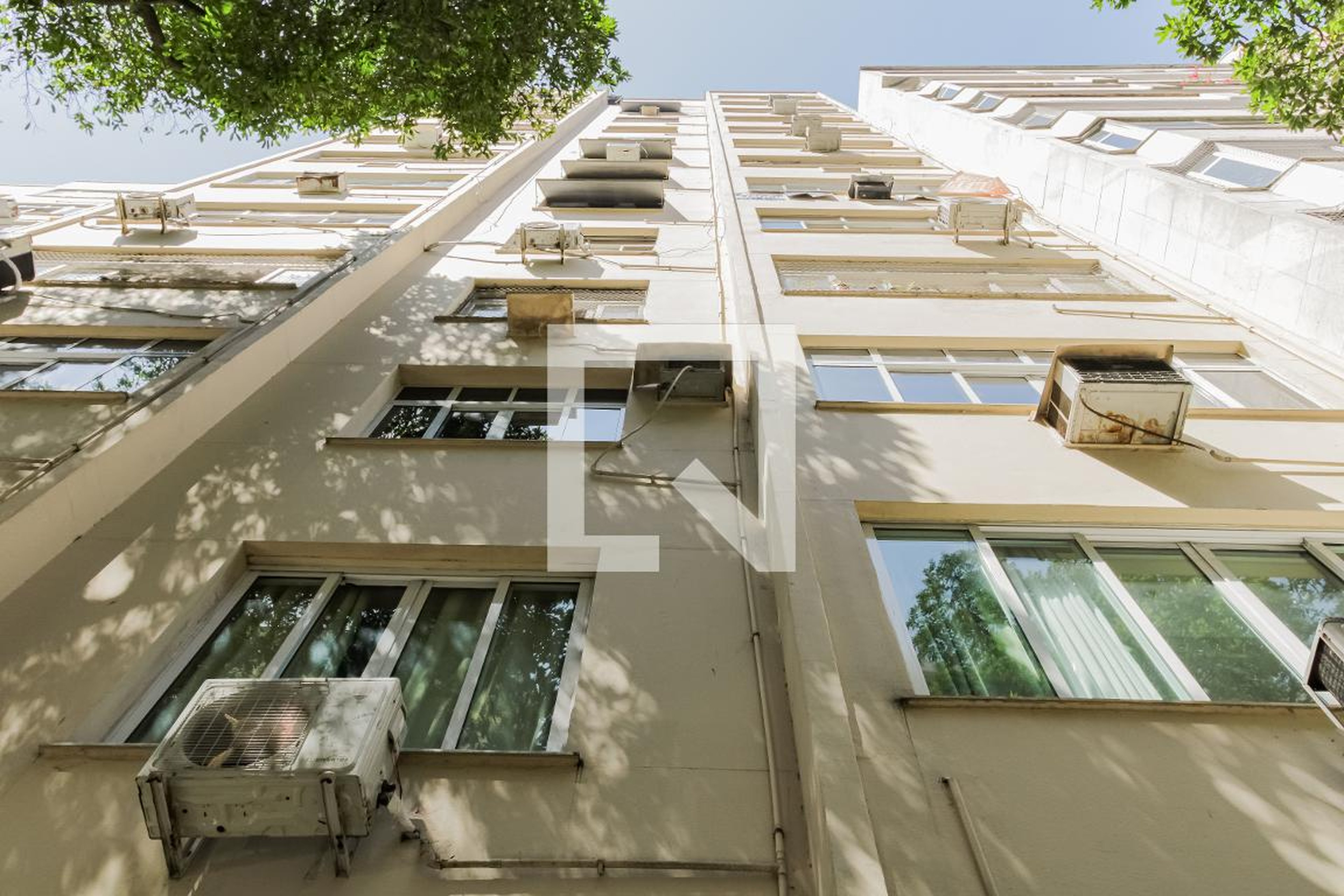 Fachada do Prédio Condomínio em Rua Barata Ribeiro, 63