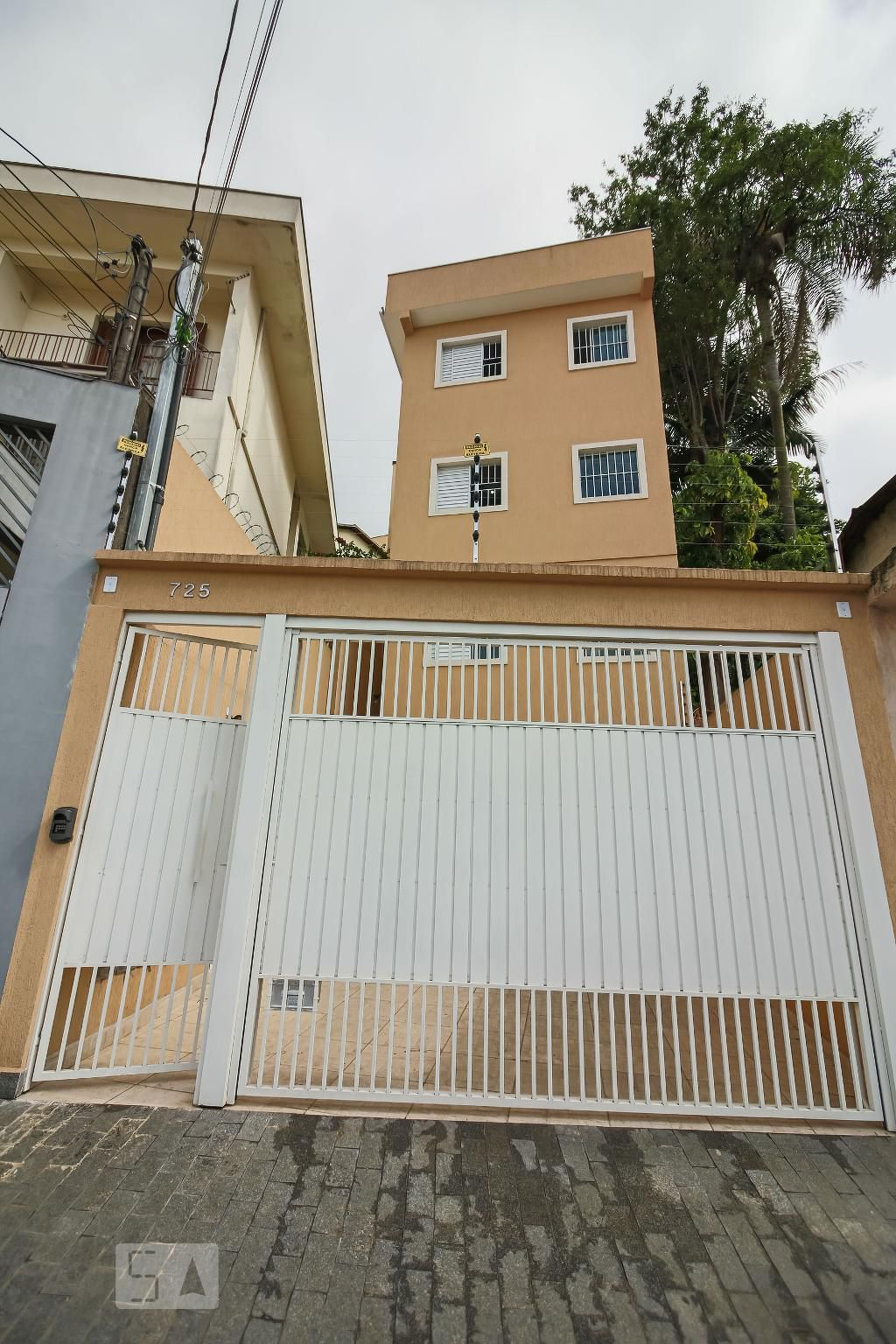 Fachada do Condomínio Condomínio em Rua Augusto Farina, 725