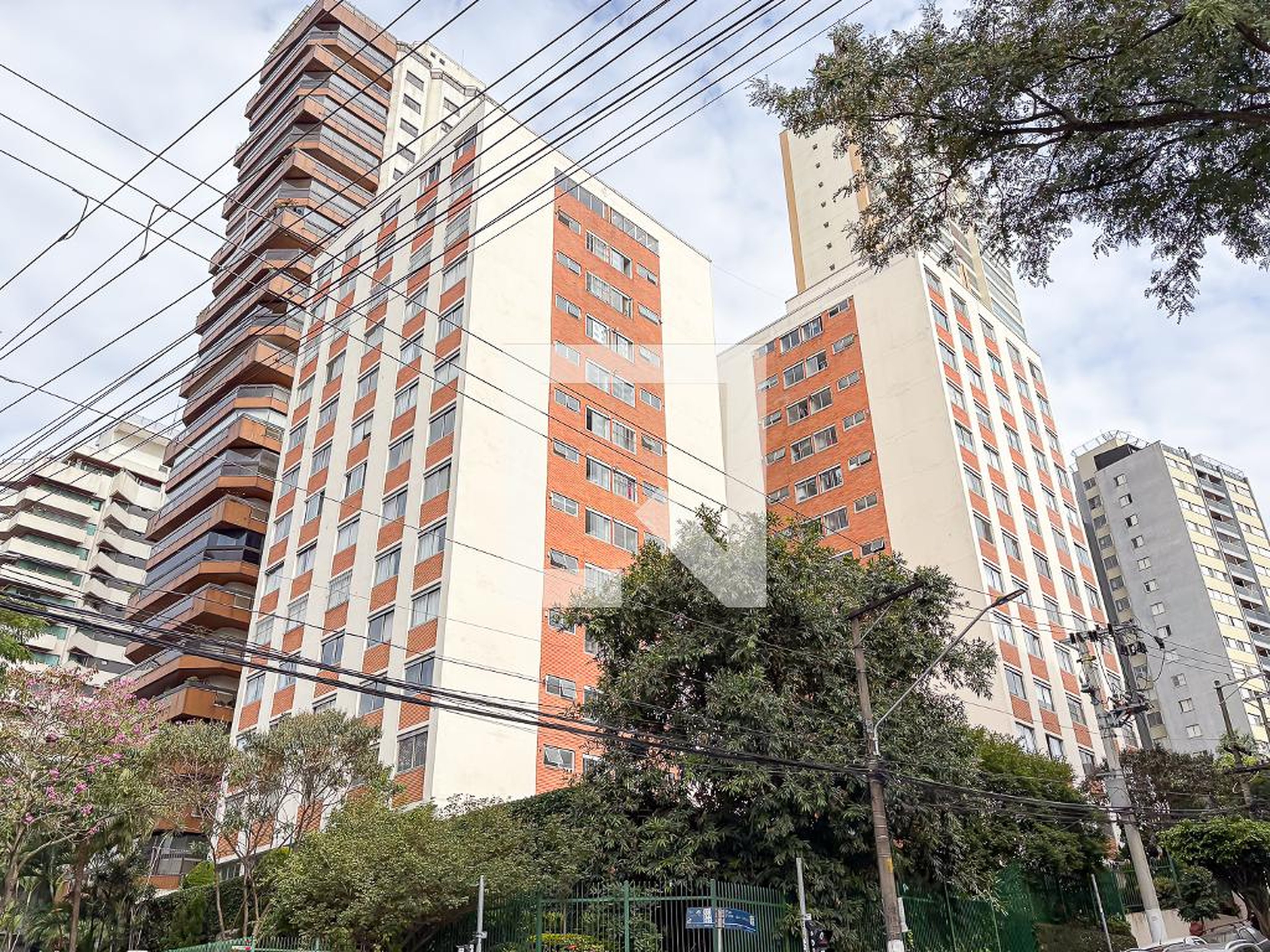 Fachada Condomínio Serra Dourada