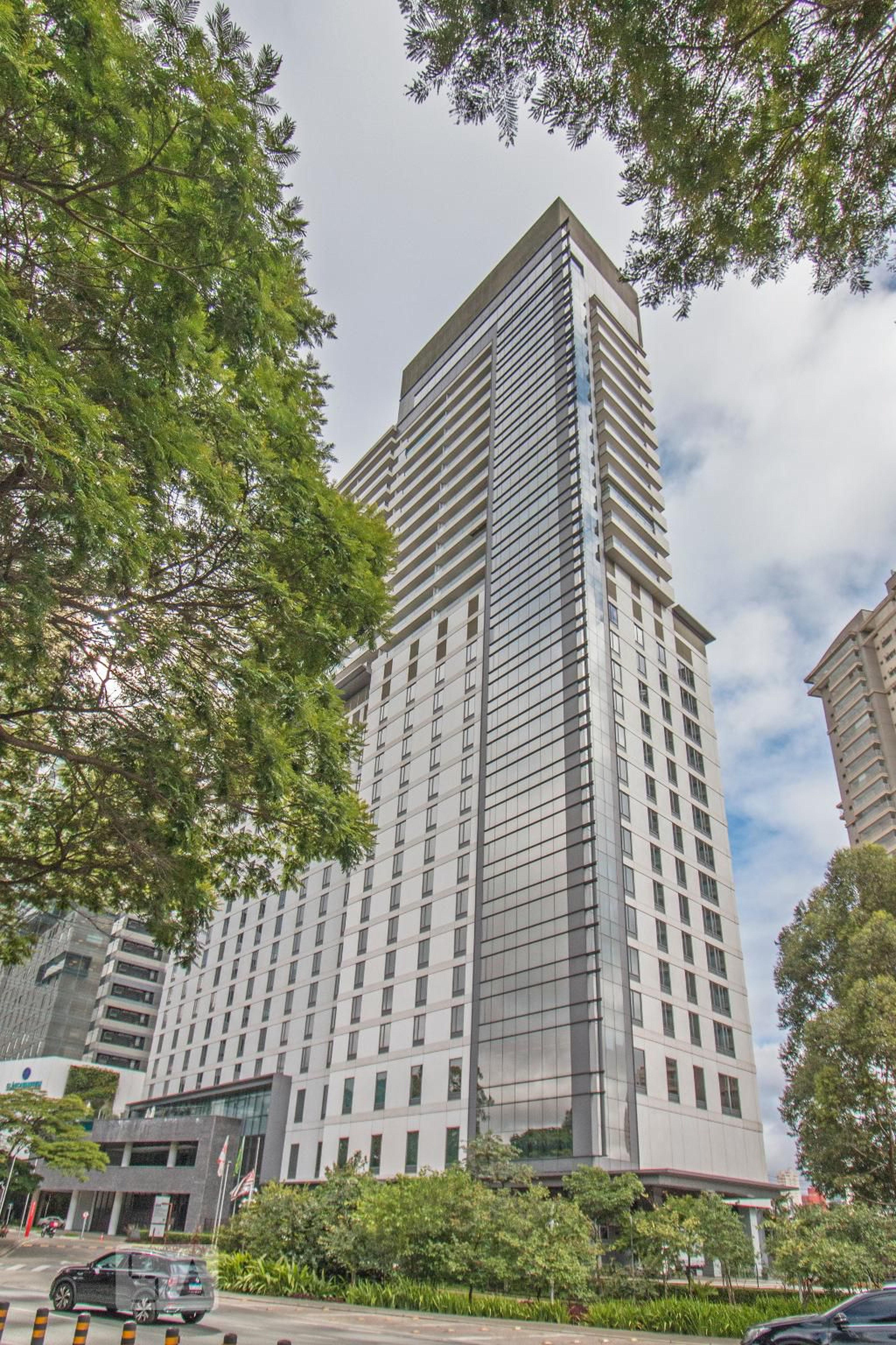 Fachada Condomínio Four Seasons São Paulo