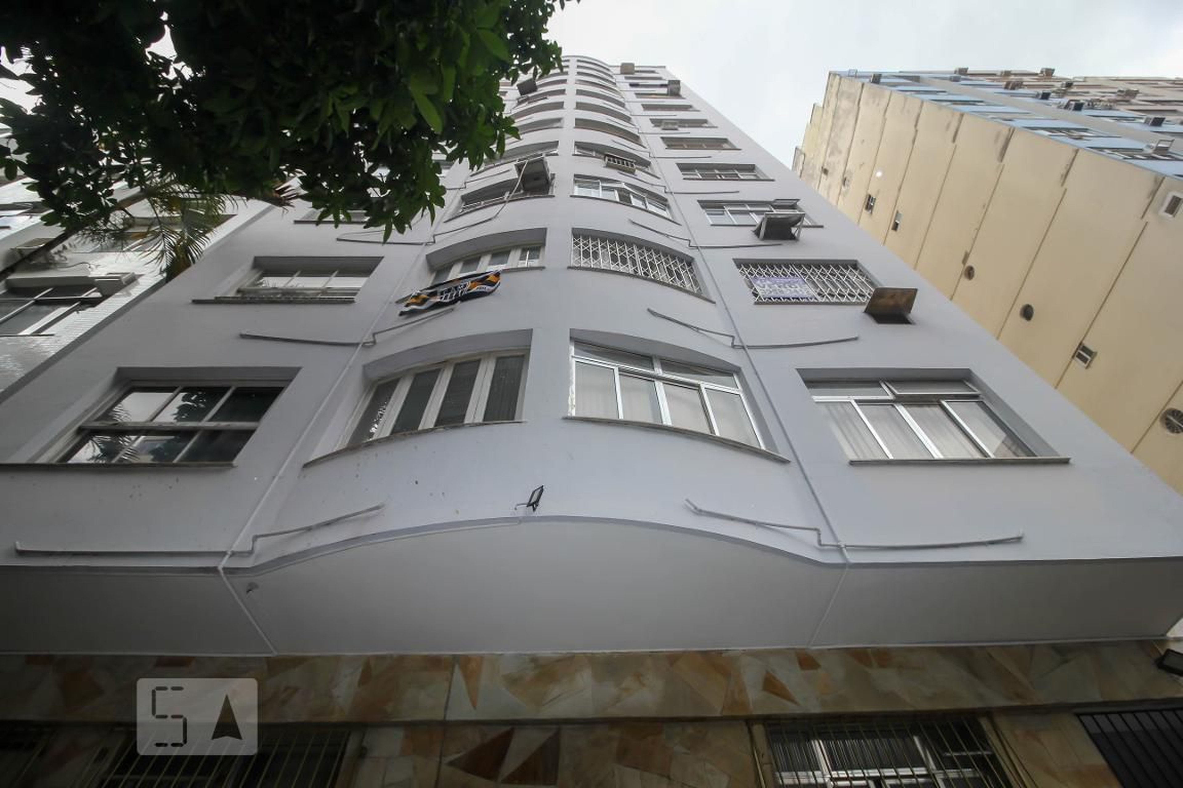 Fachada do Prédio Condomínio Manguary