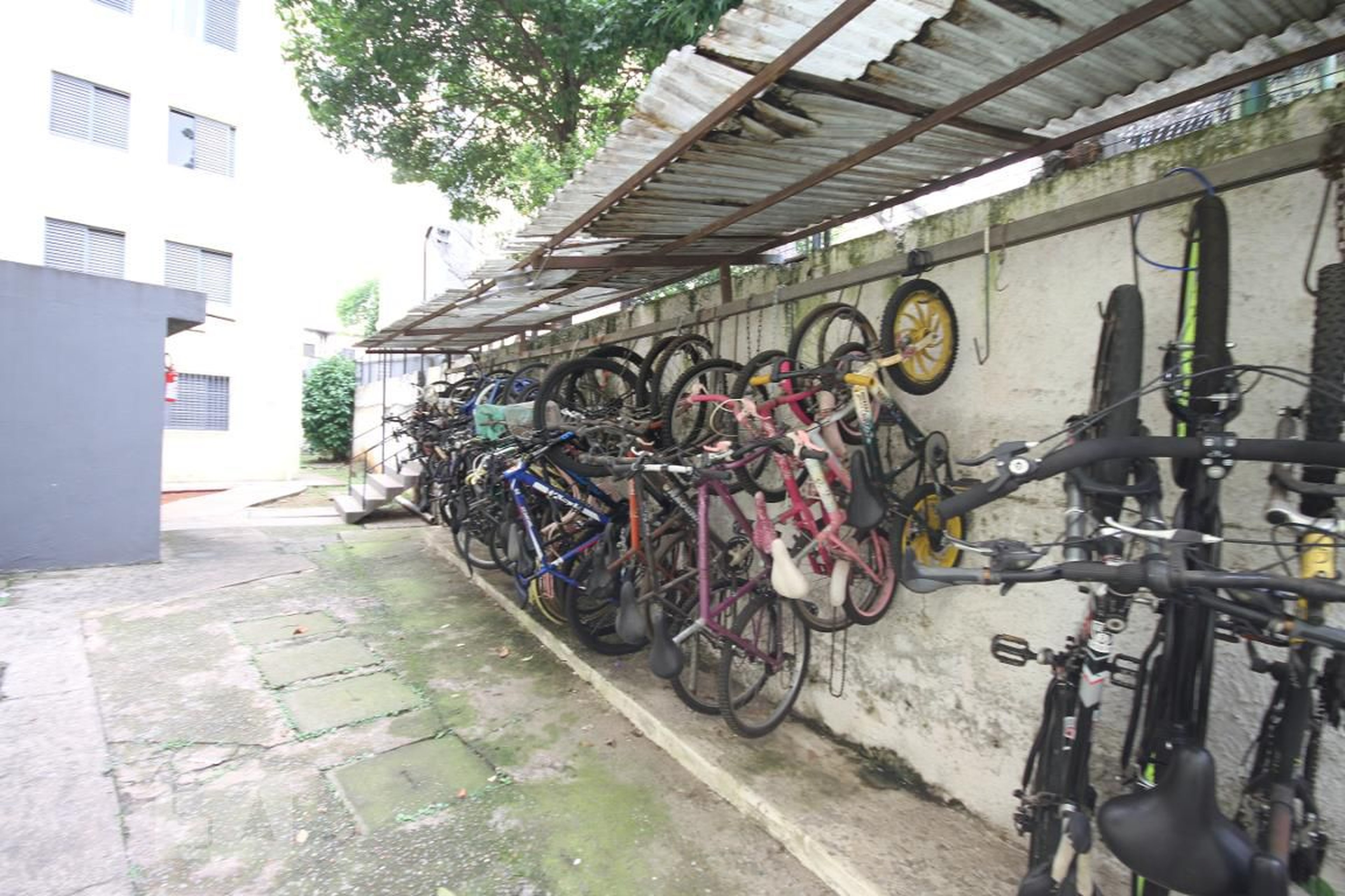 Bicicletario - Conjunto Residencial Metropolitan Plaza