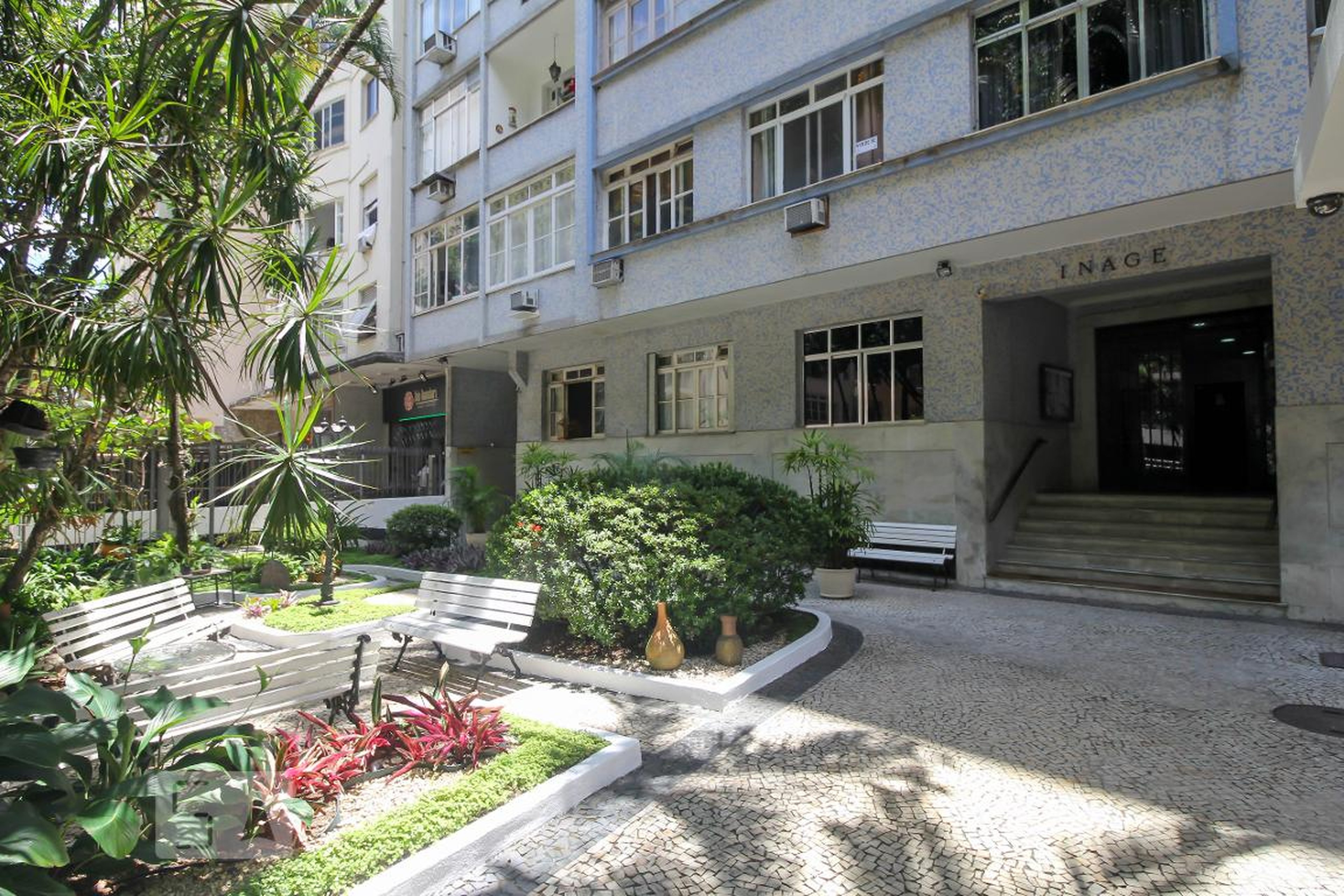Área Externa - Edificio Inage