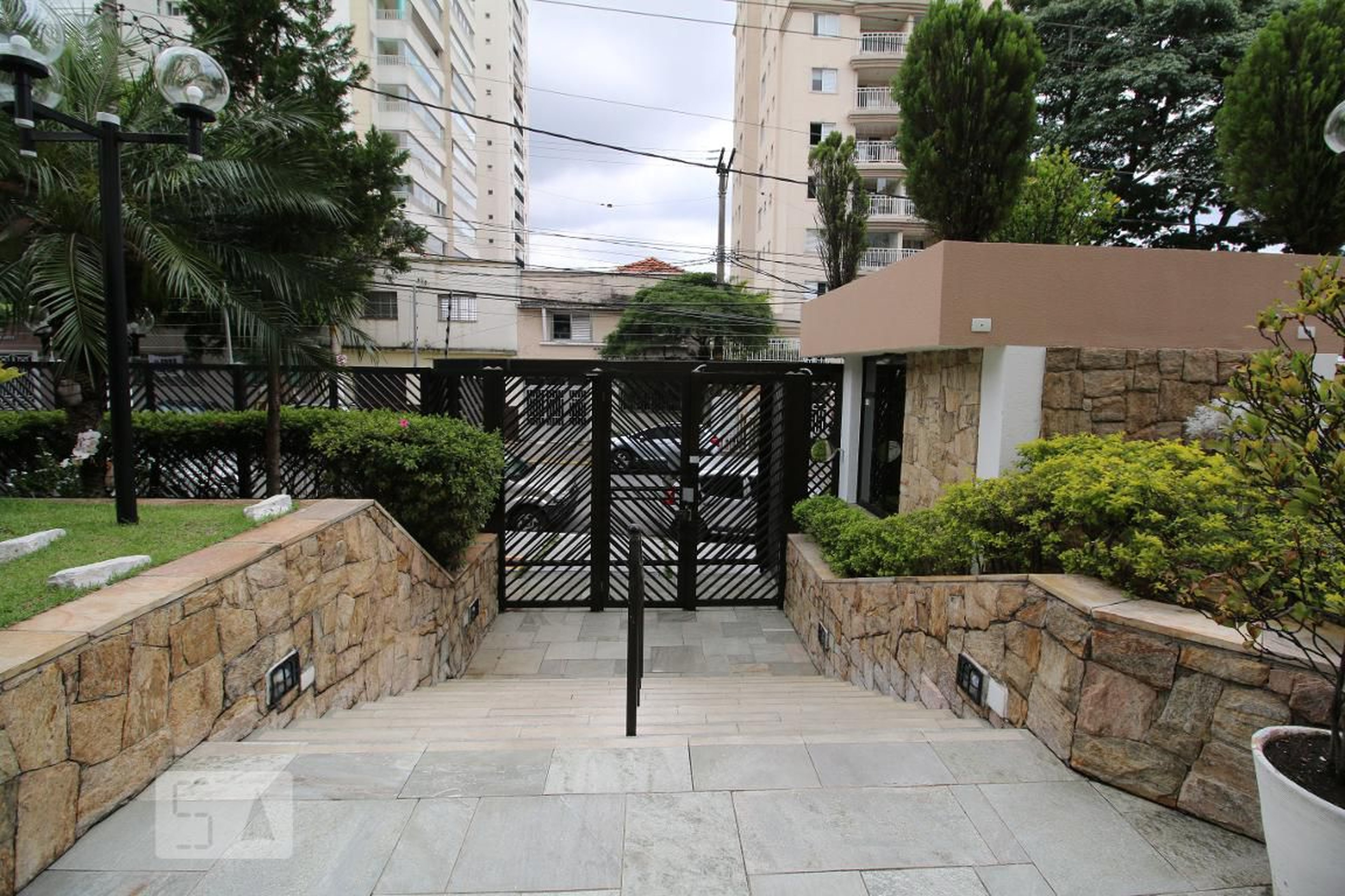 Entrada - Maison Gladledson