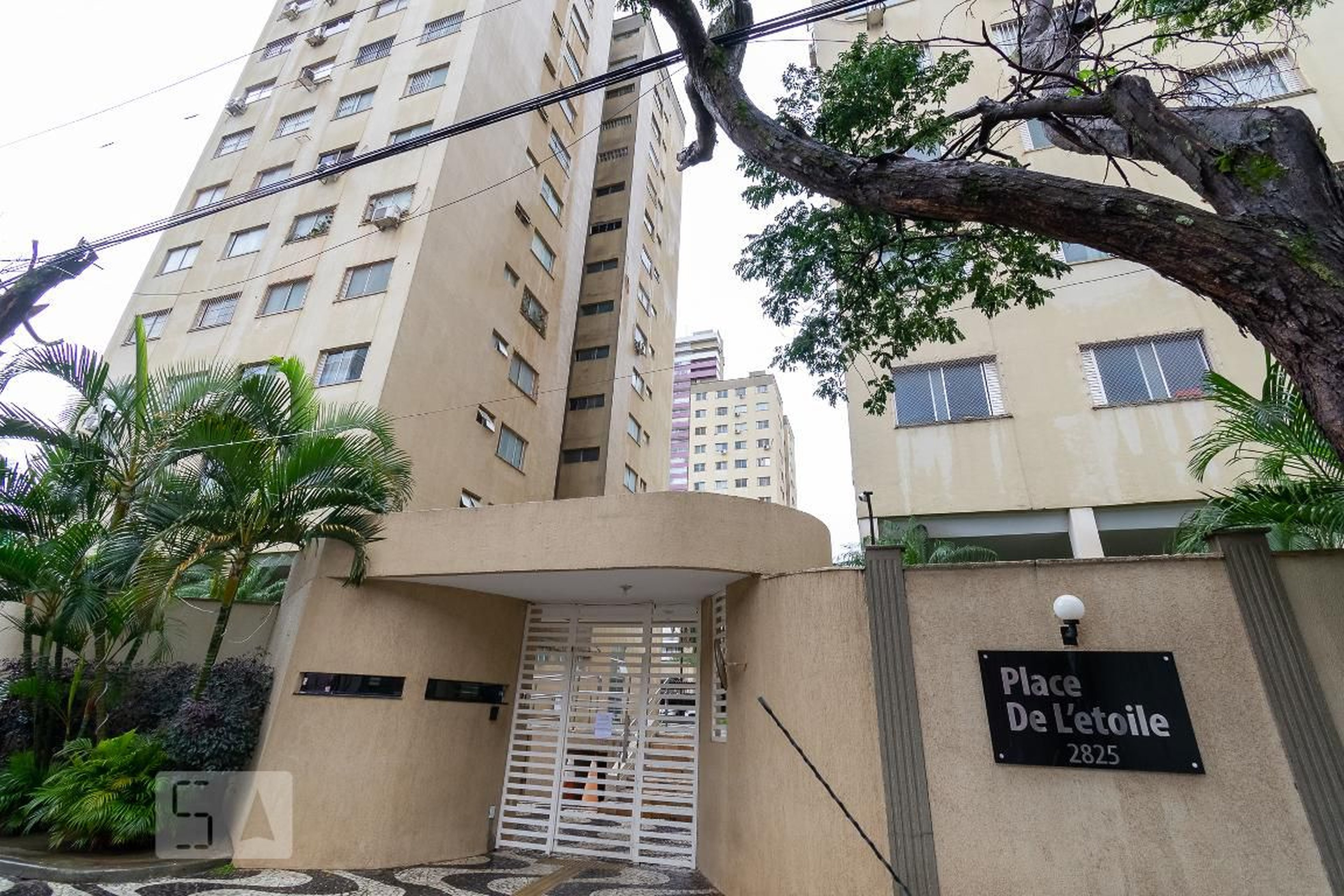 Fachada Condomínio em Rua T 37, 2825