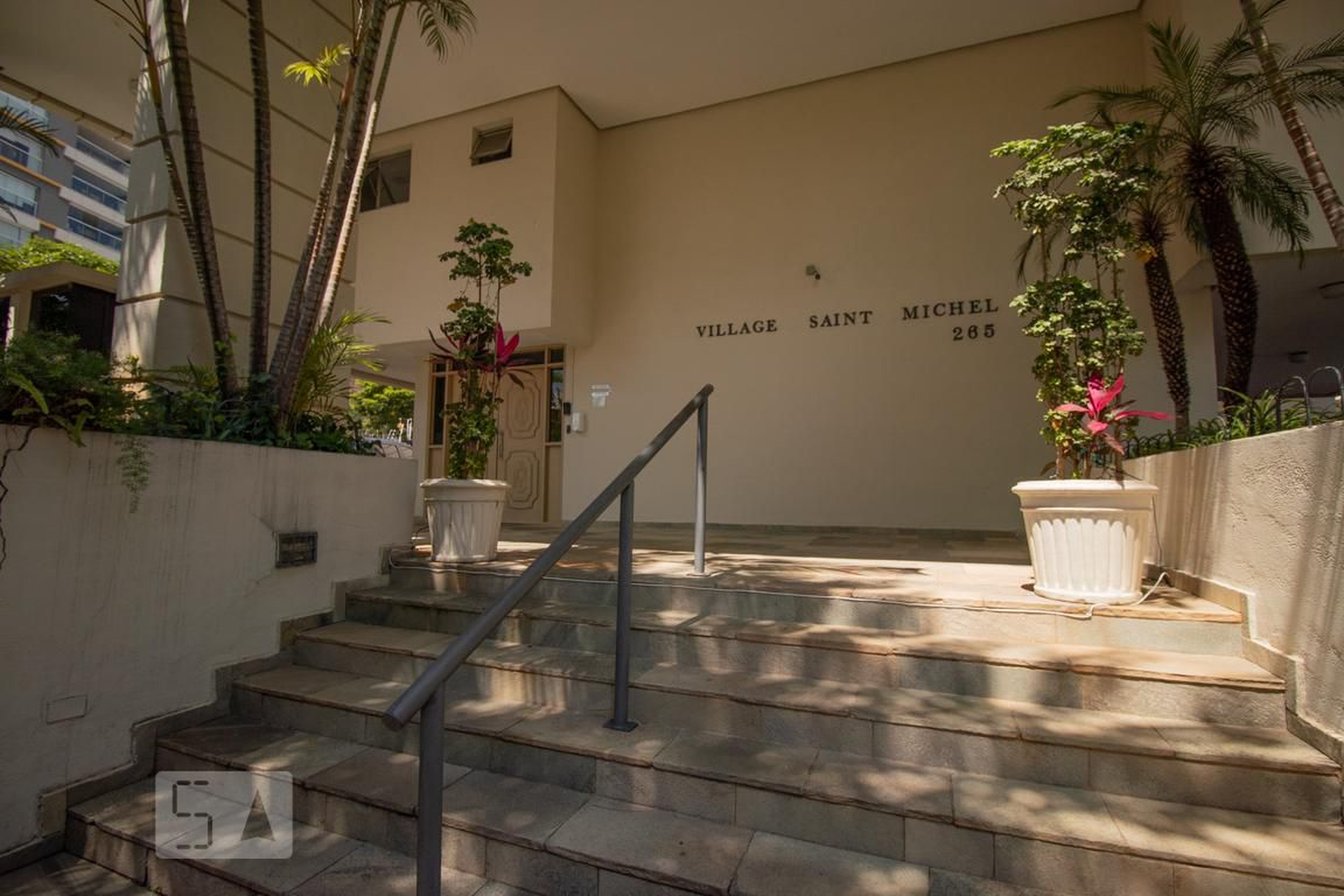 Área Comum - Village Saint Michel