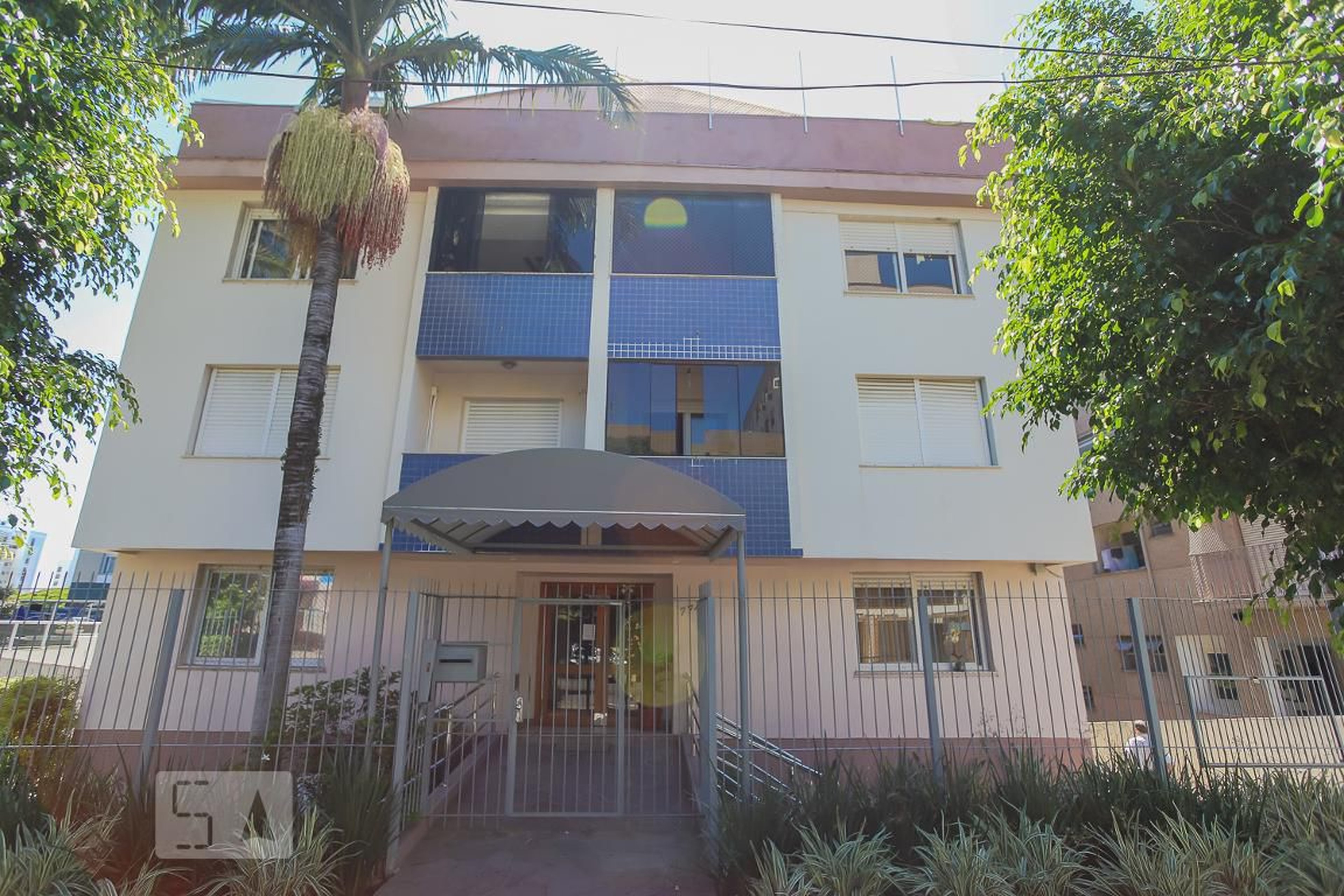 Fachada do Prédio Edifício Hong Kong