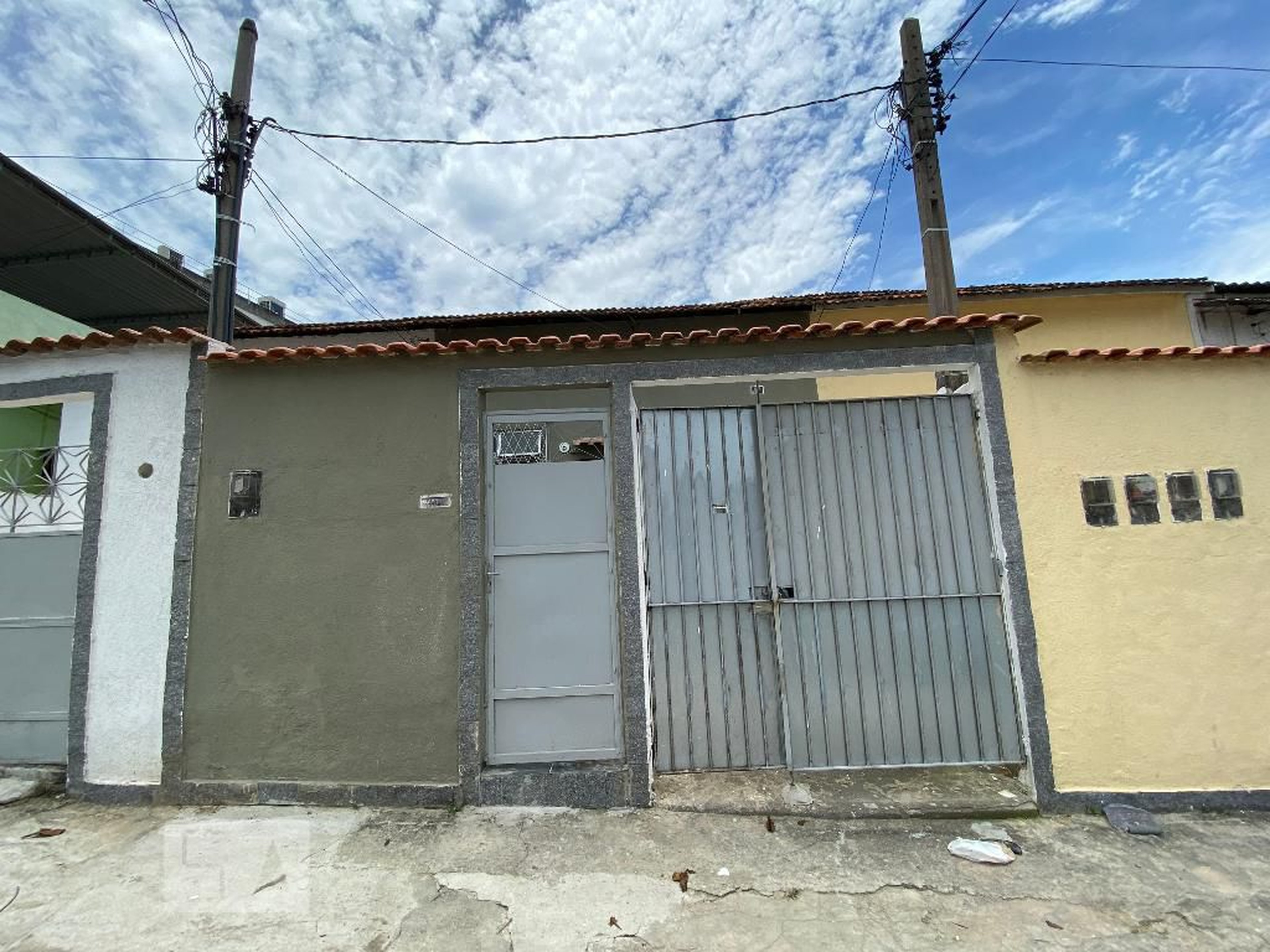 Fachada Condomínio em Rua Padre Telêmaco, 106