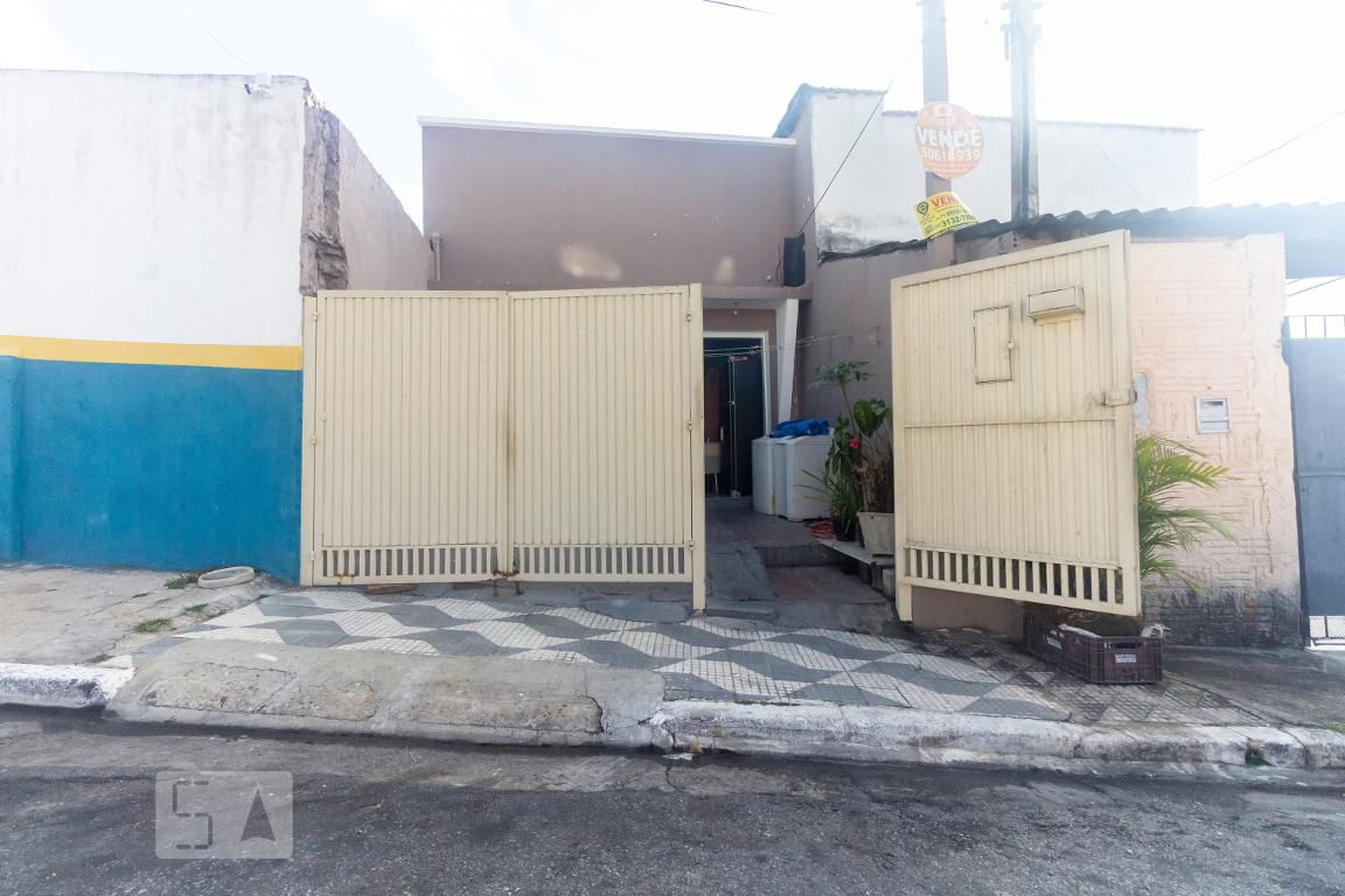 Fachada Condomínio em R. Pedro Francisco Viana, 78