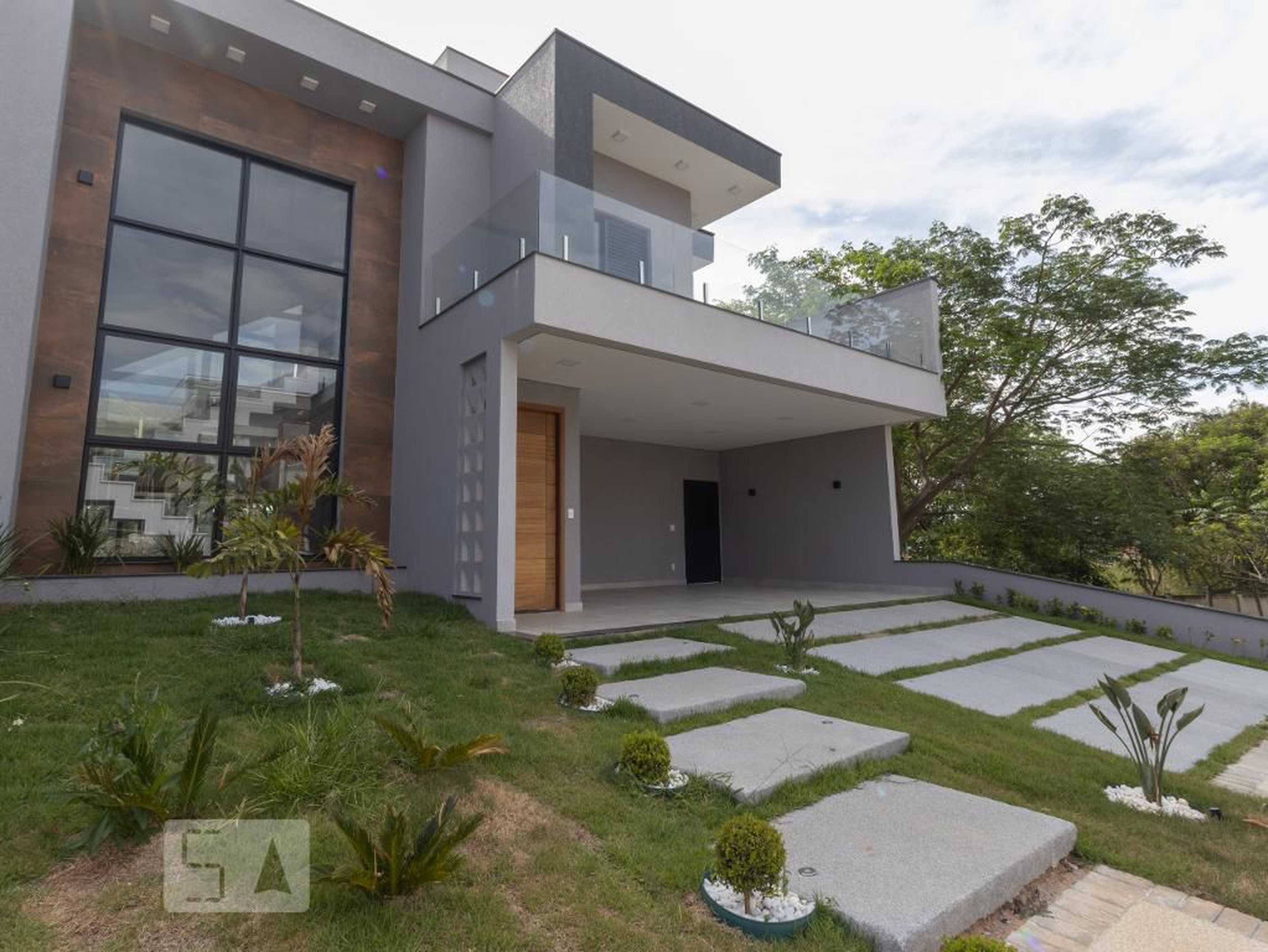 Fachada Condomínio em Avenida João Ambiel, 100