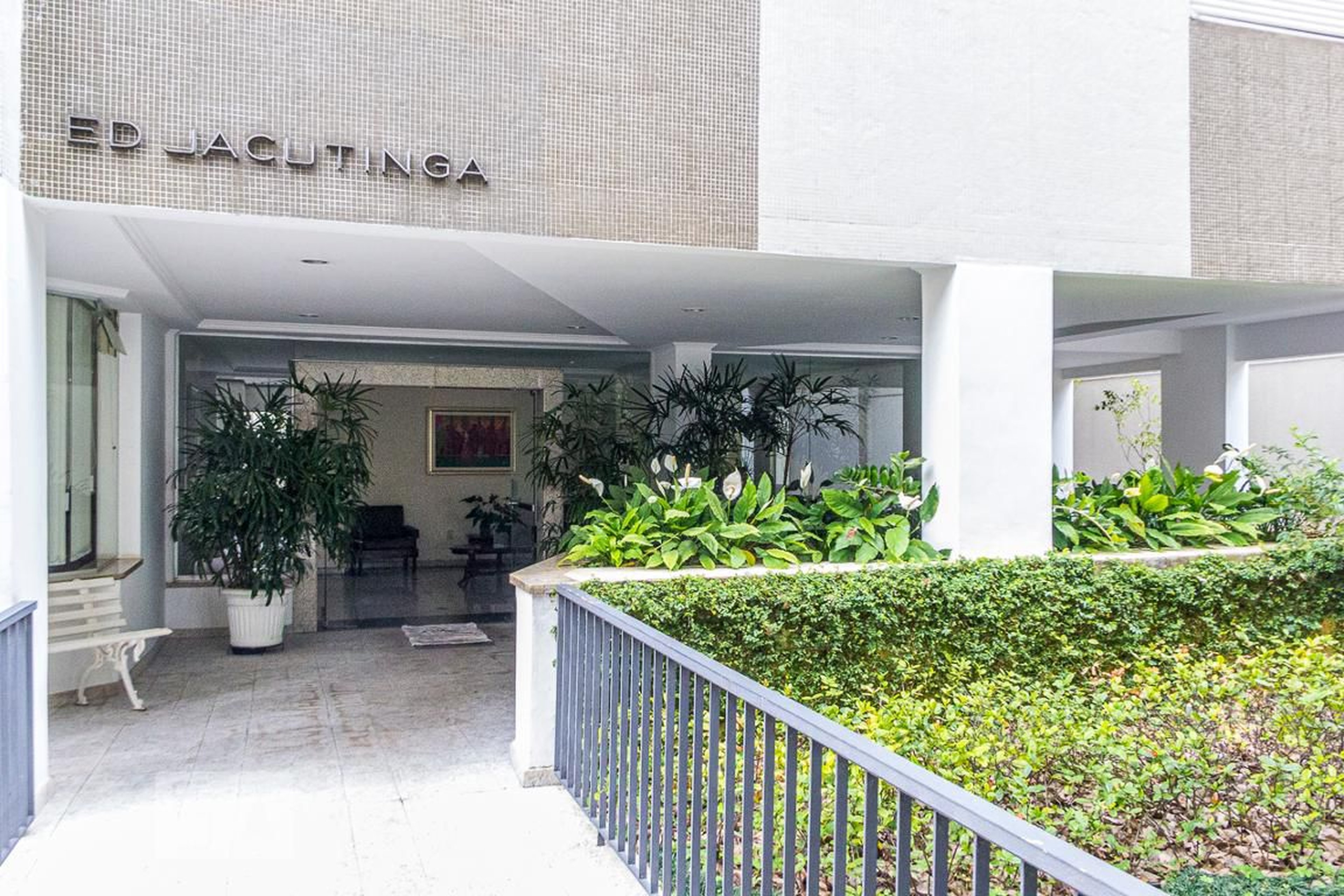 Hall de Entrada - Jacutinga