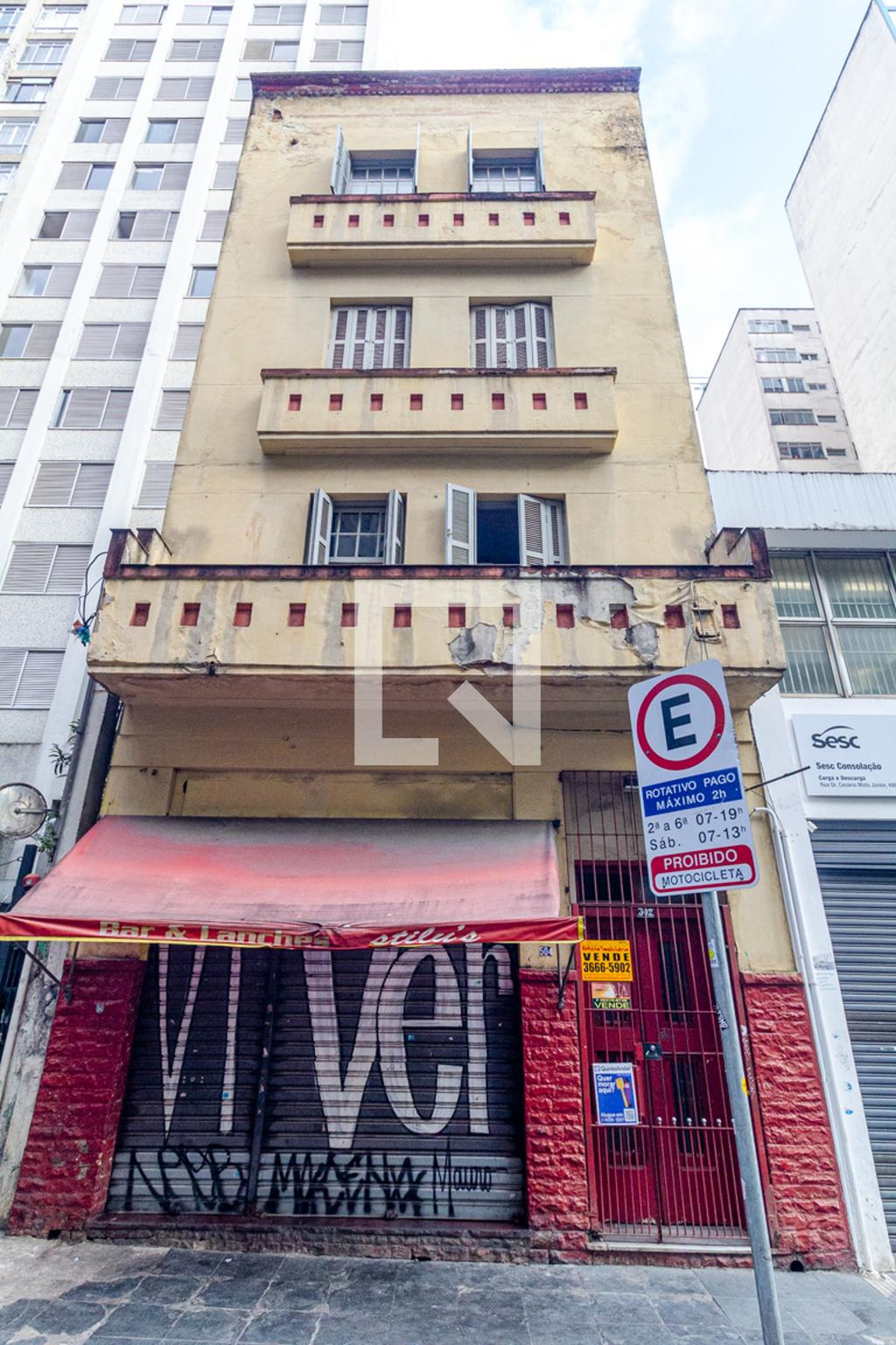 Fachada Condomínio em Rua Doutor Cesário Mota Júnior, 502