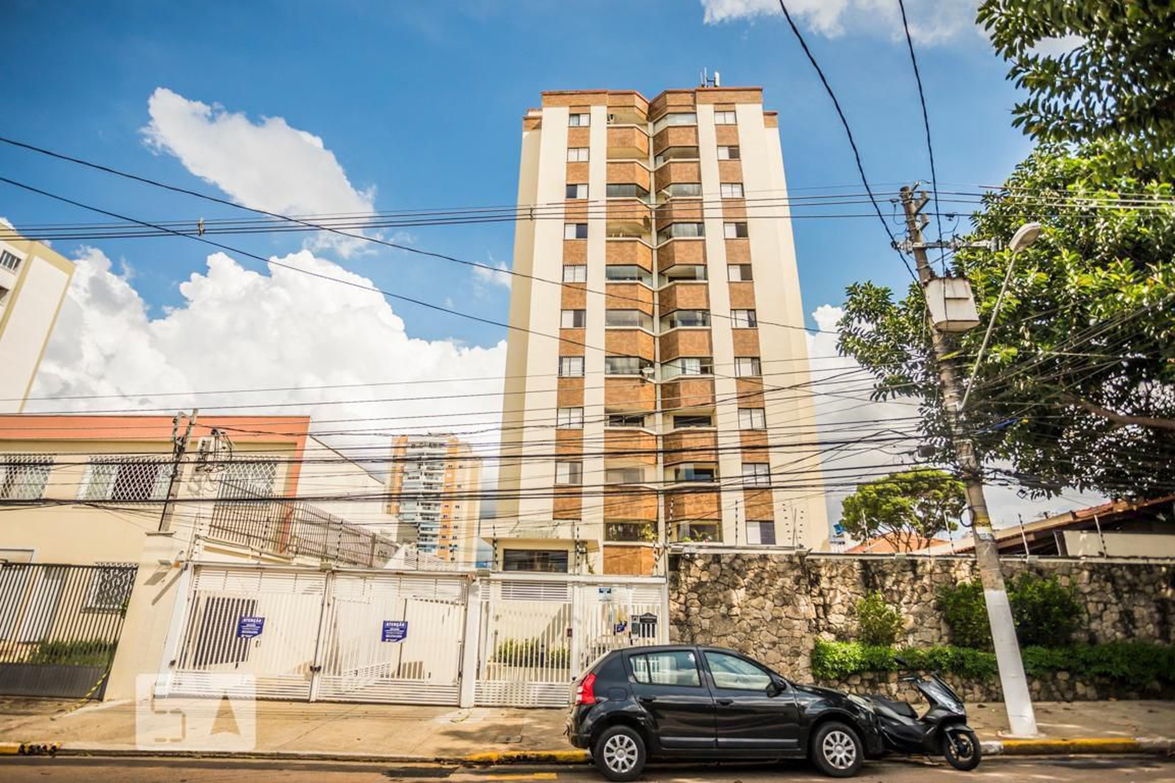 Fachada Condomínio Saint Claire