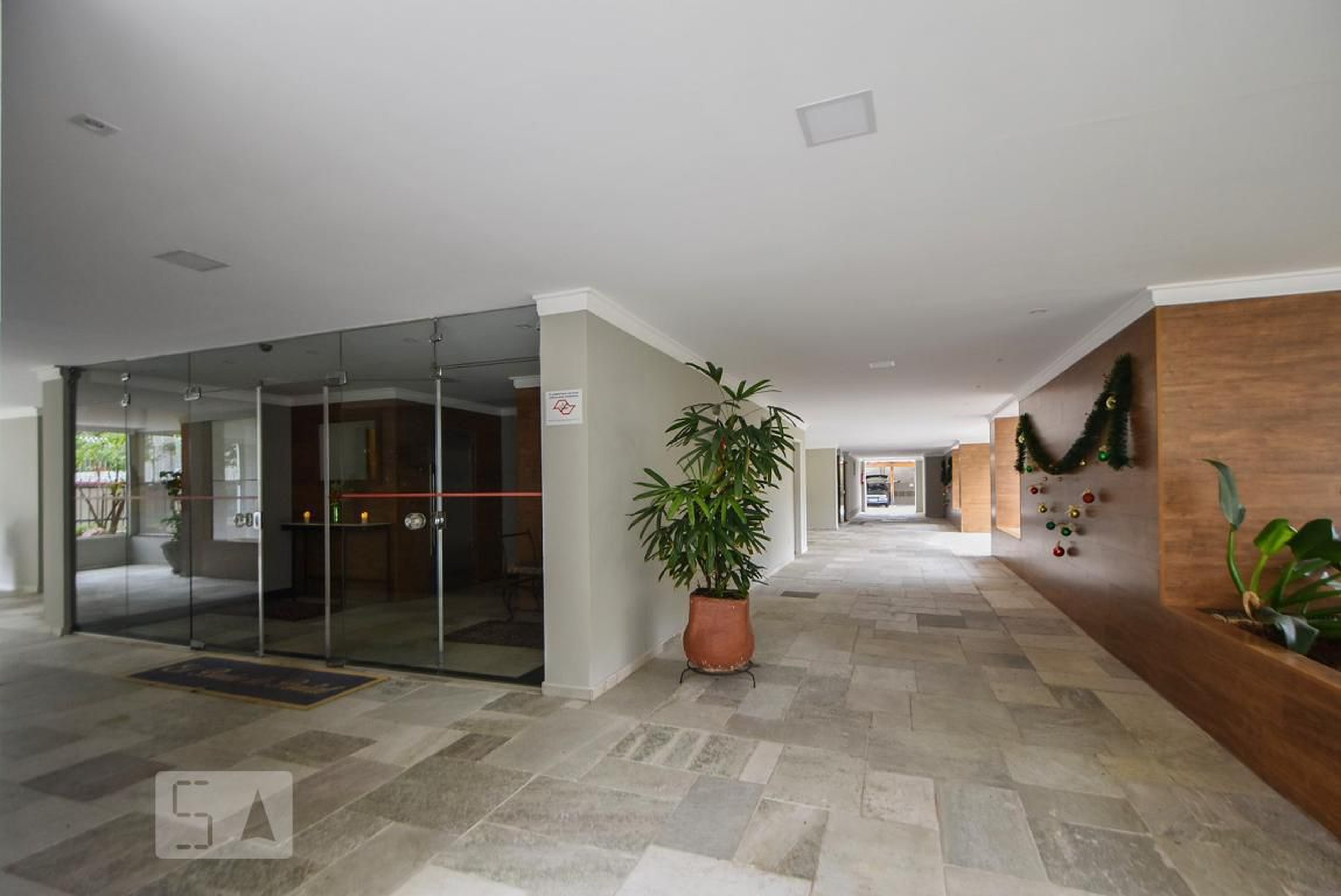 Condomínio Condomínio em Rua Constantino de Sousa, 1045