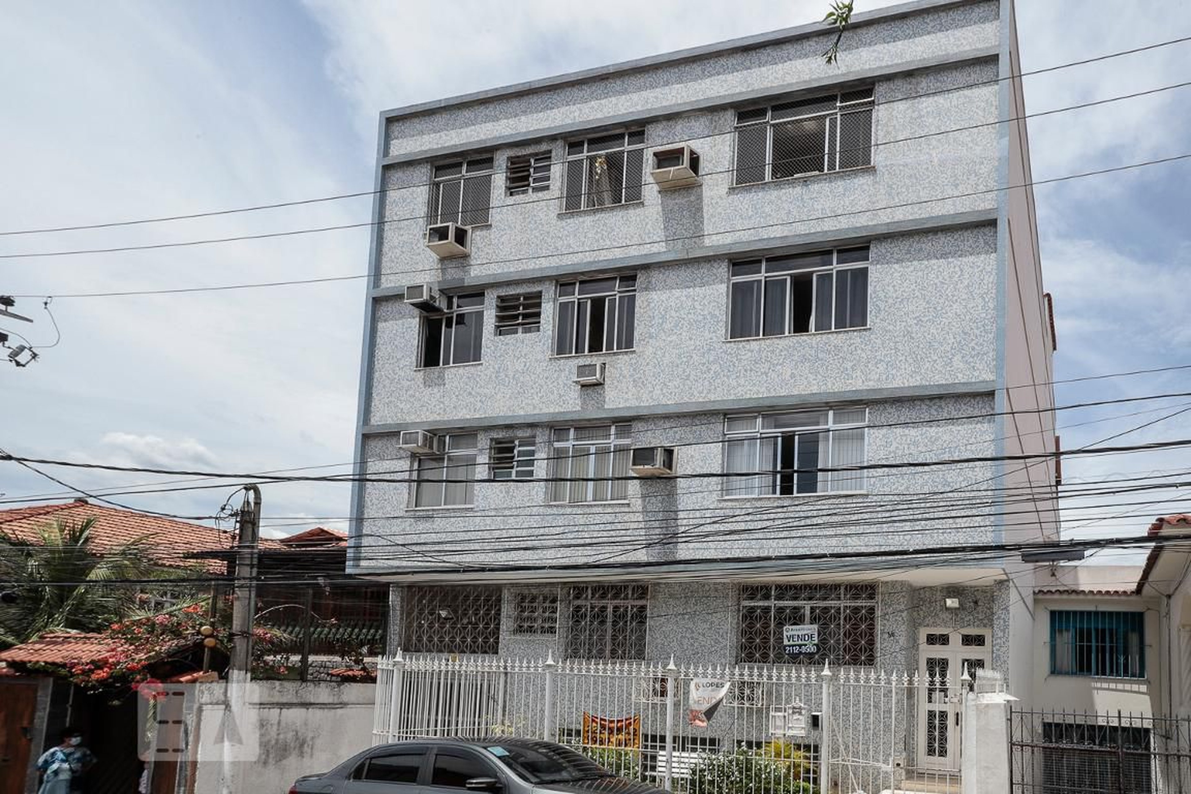 Fachada Condomínio em Rua Acapuva, 86