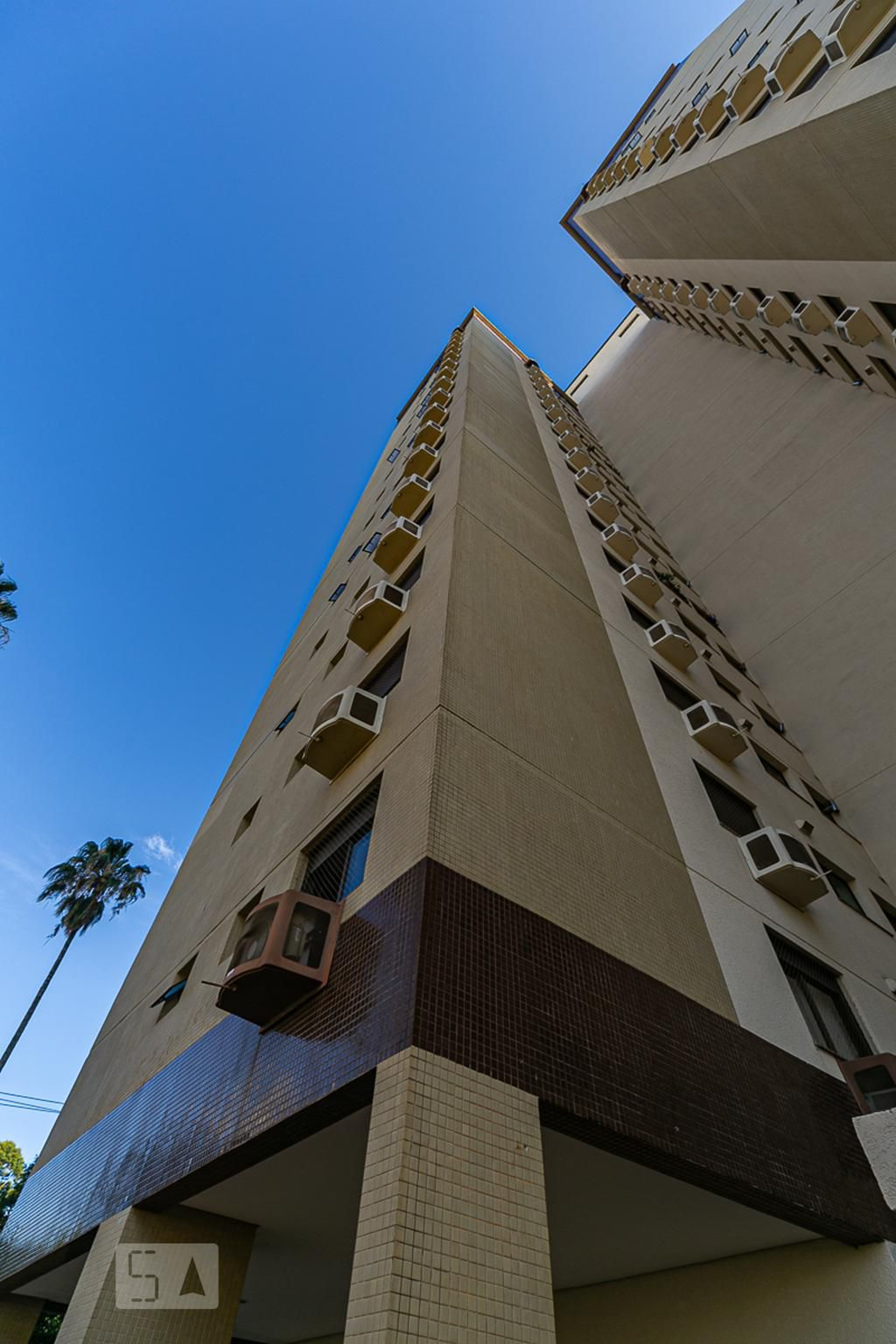 Fachada Condomínio Life Square Menino Deus