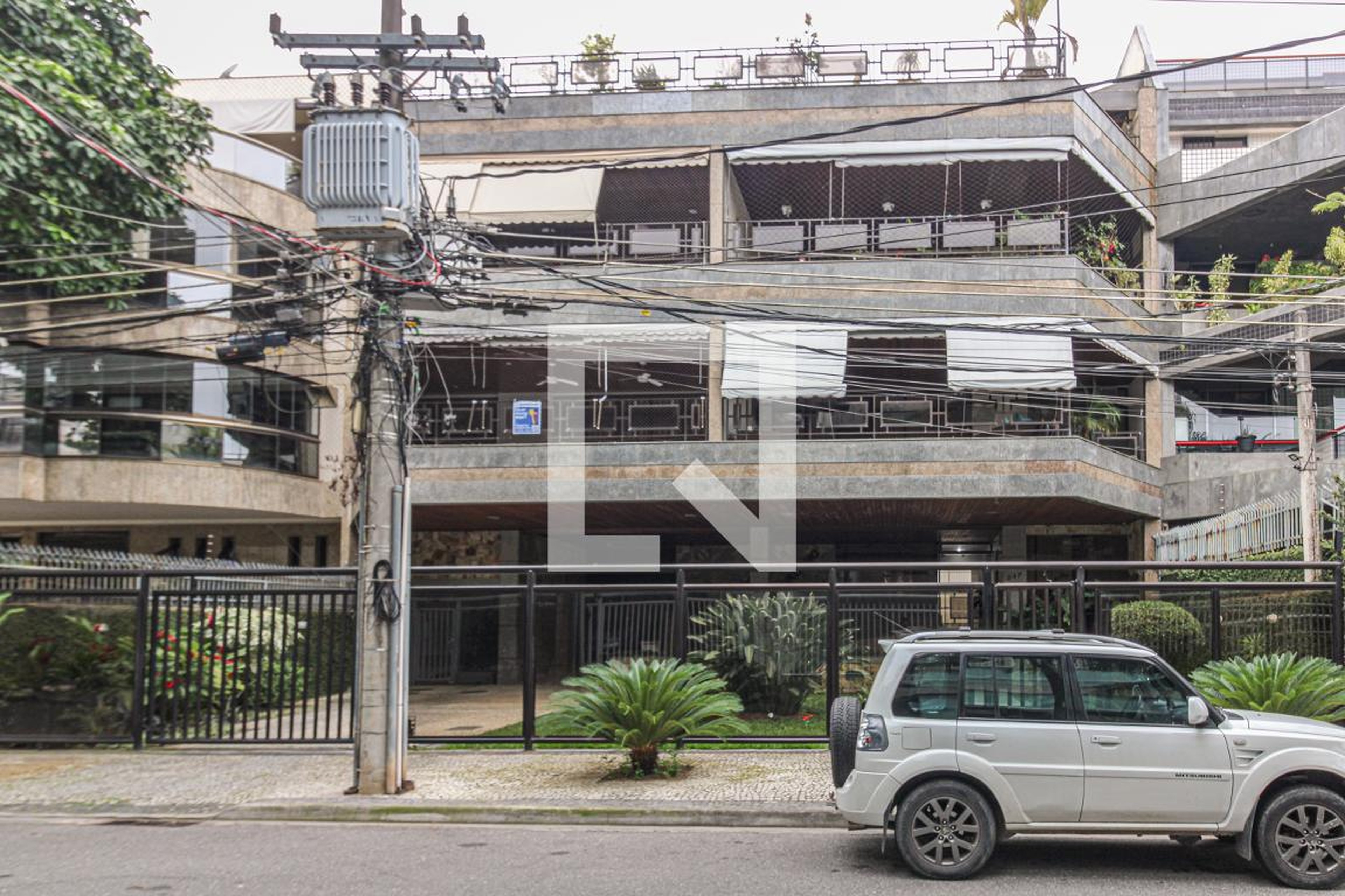 Fachada Condomínio Lucia Giordano