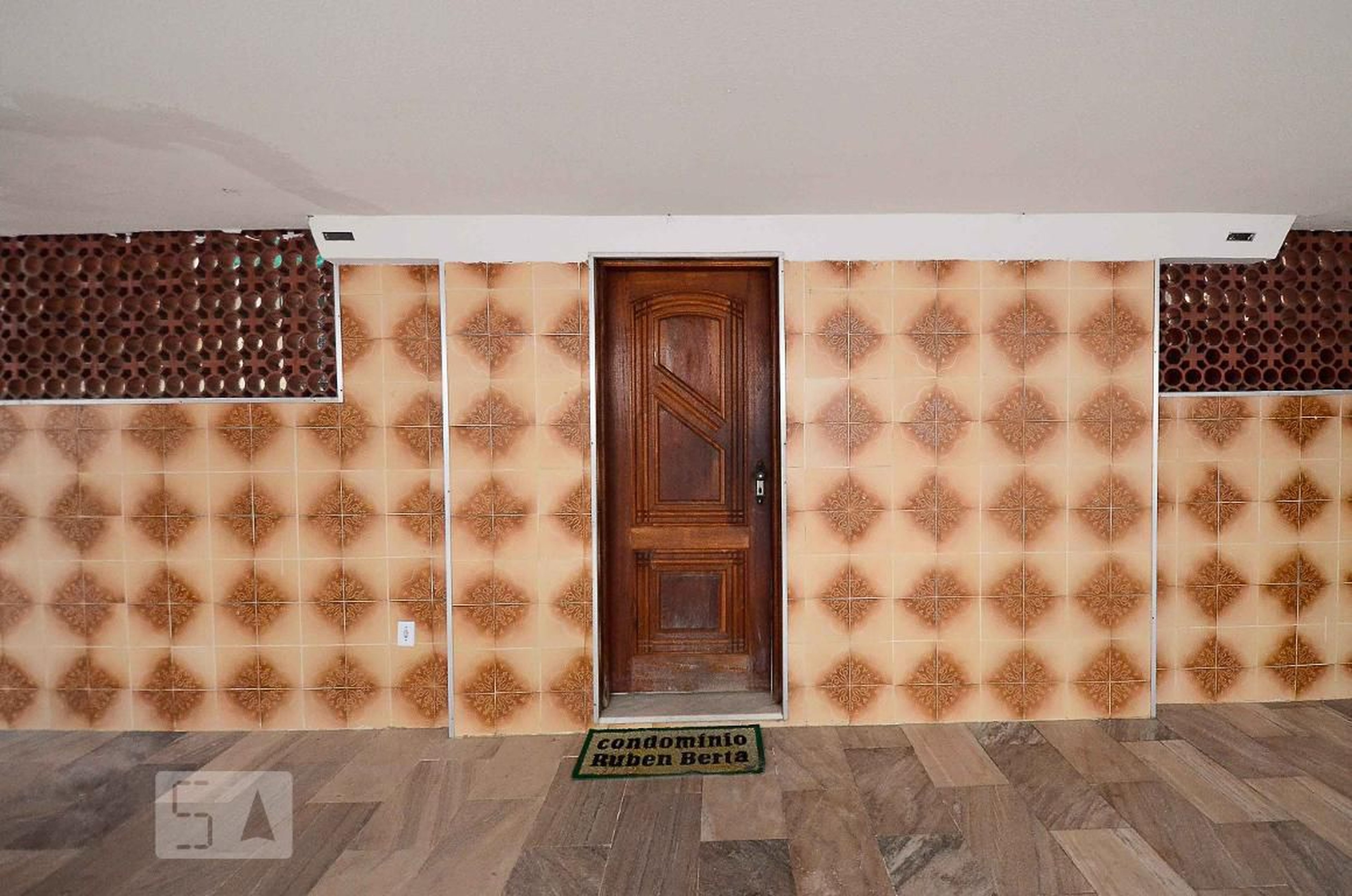 Entrada - Ruben Berta