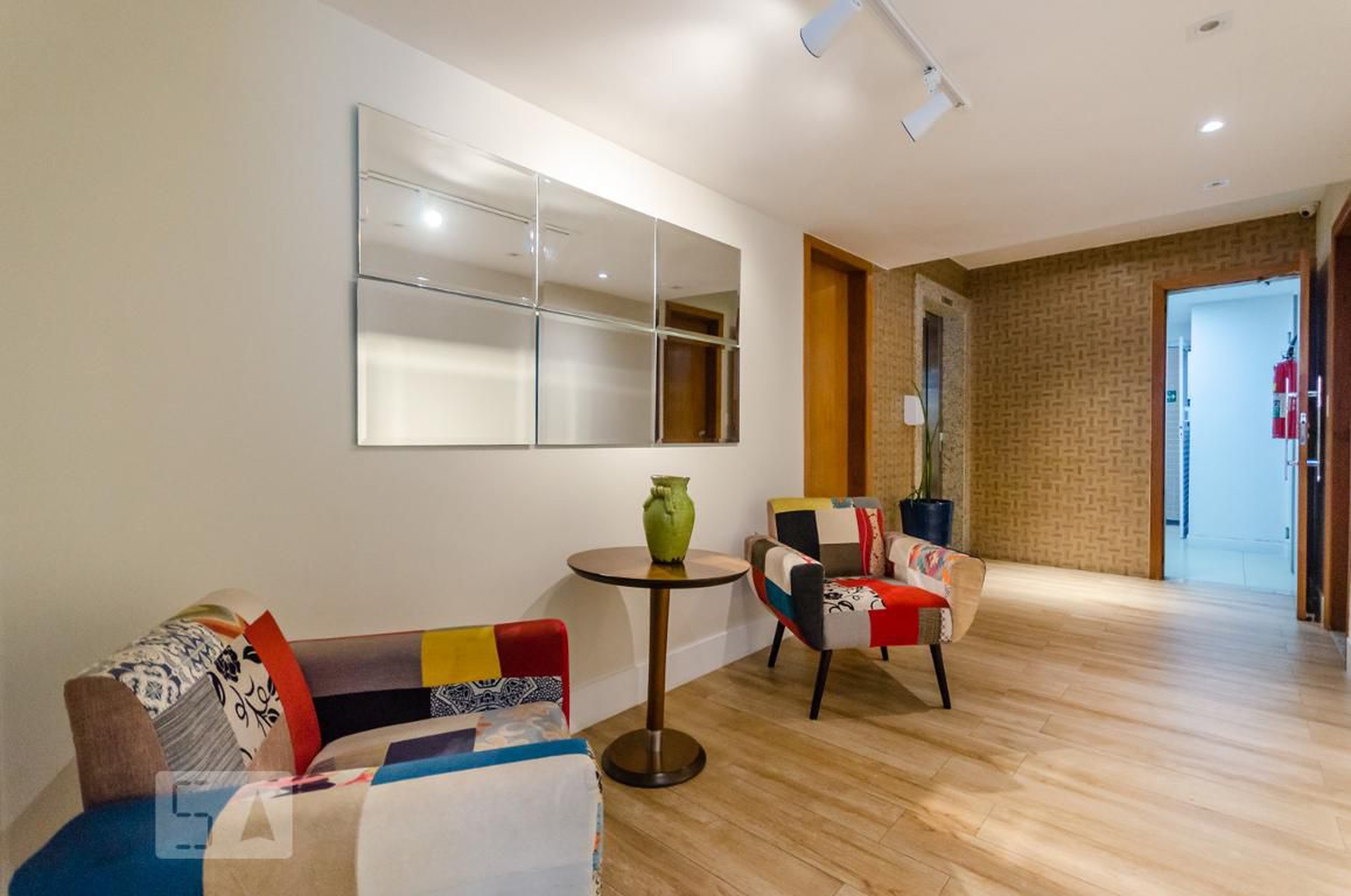 Hall de entrada - Lusíadas