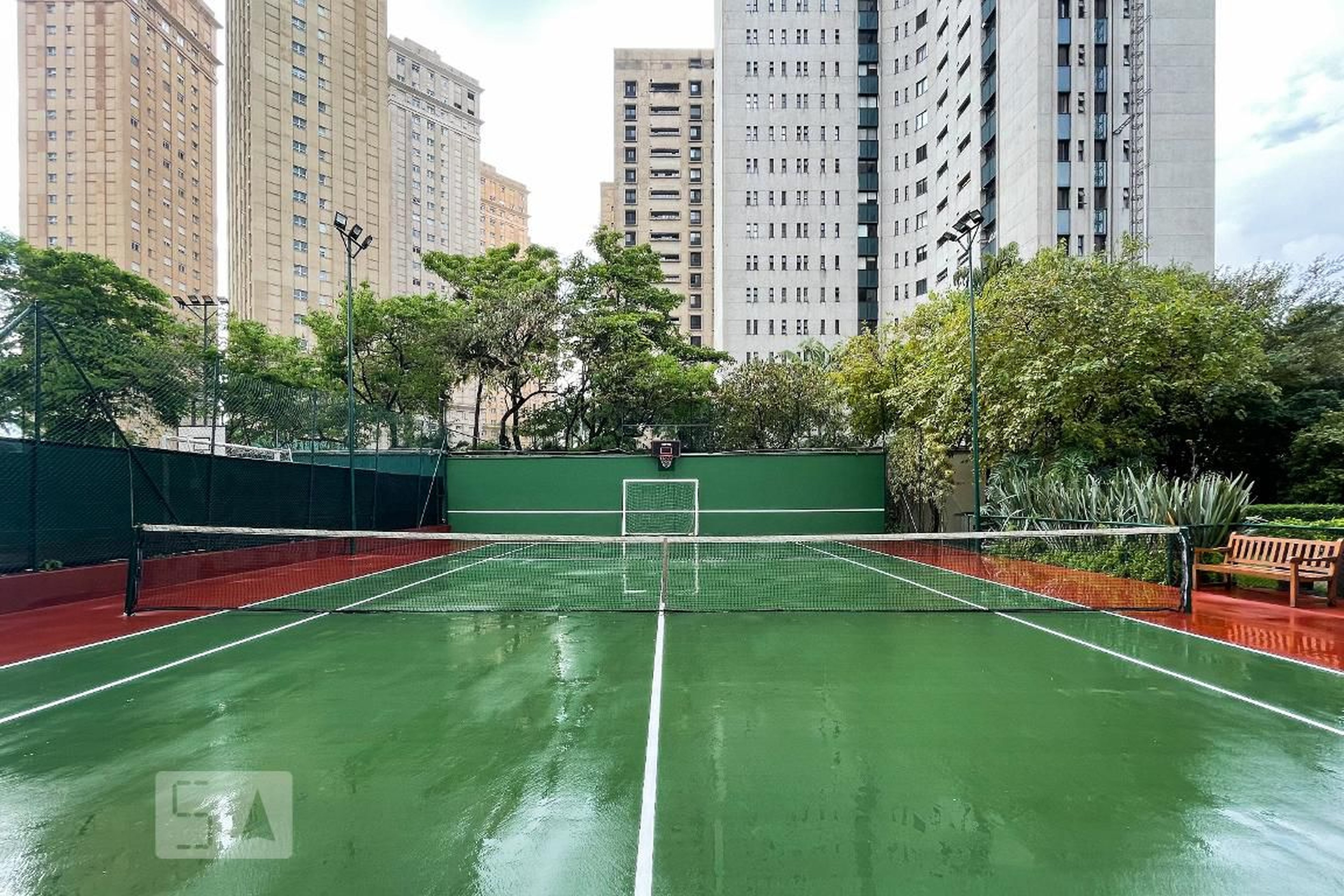 Quadra esportiva - Alameda dos Pinheiros