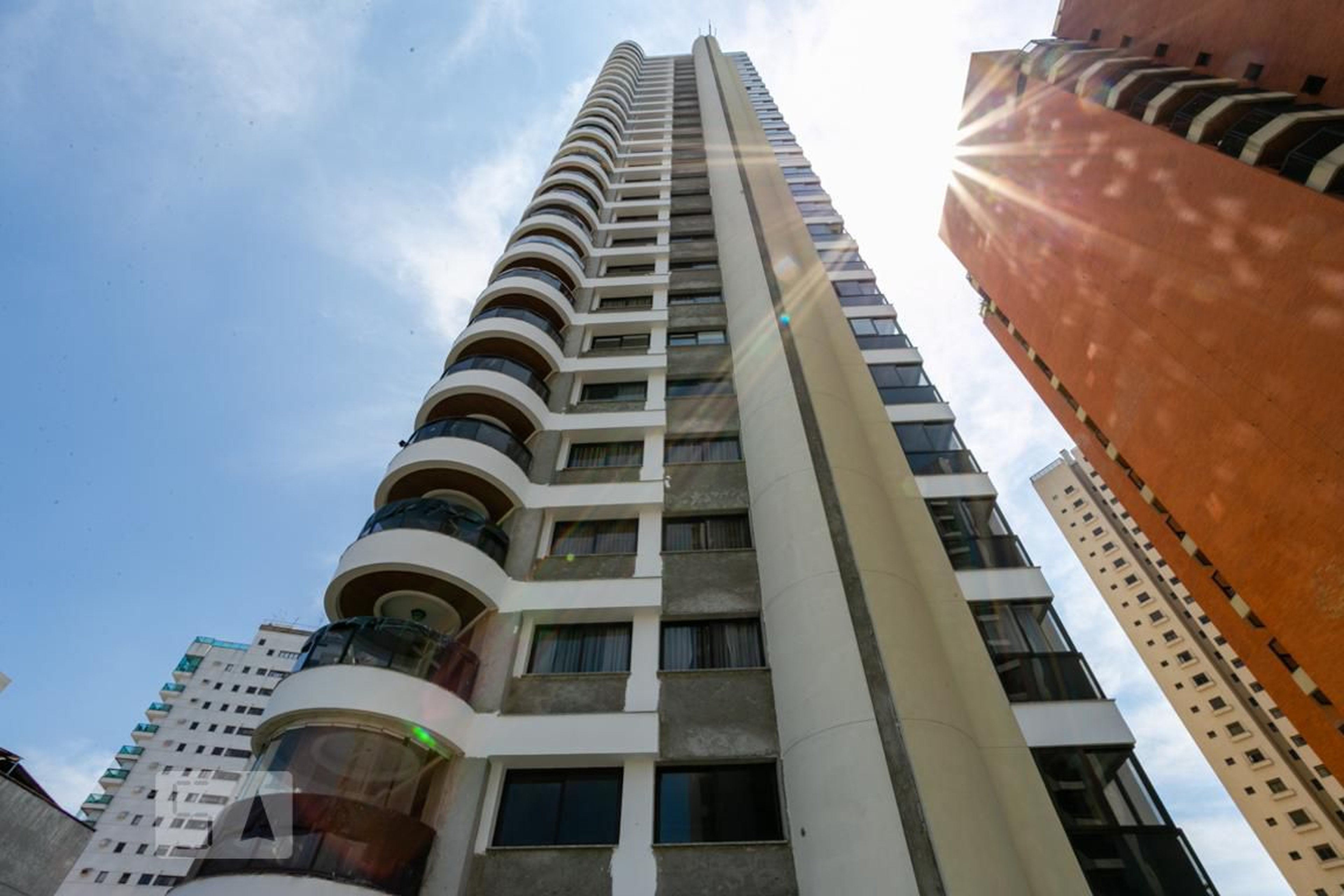 Fachada do prédio Condomínio Ouro Verde