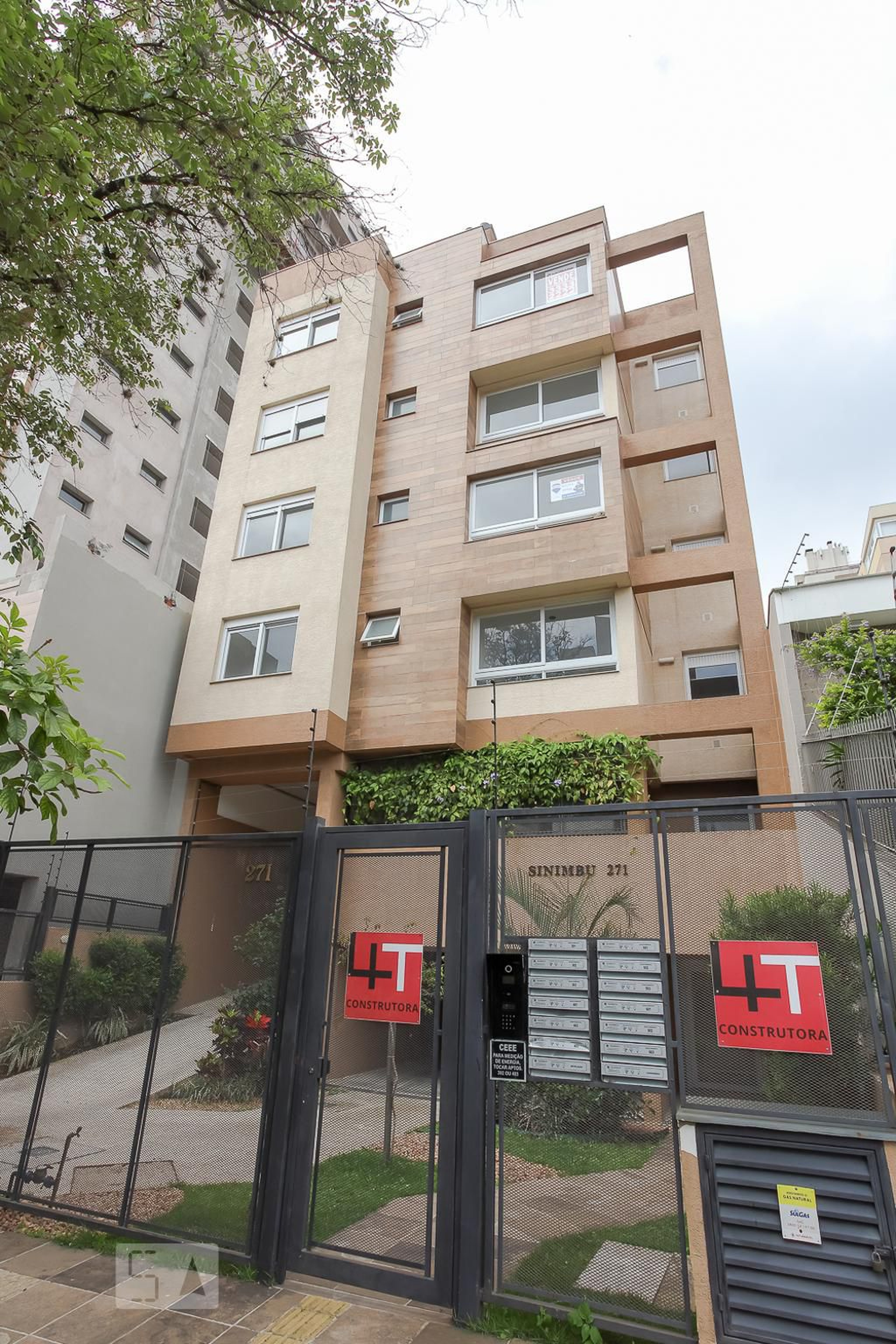 Fachada do Prédio Condomínio Sinimbu 271
