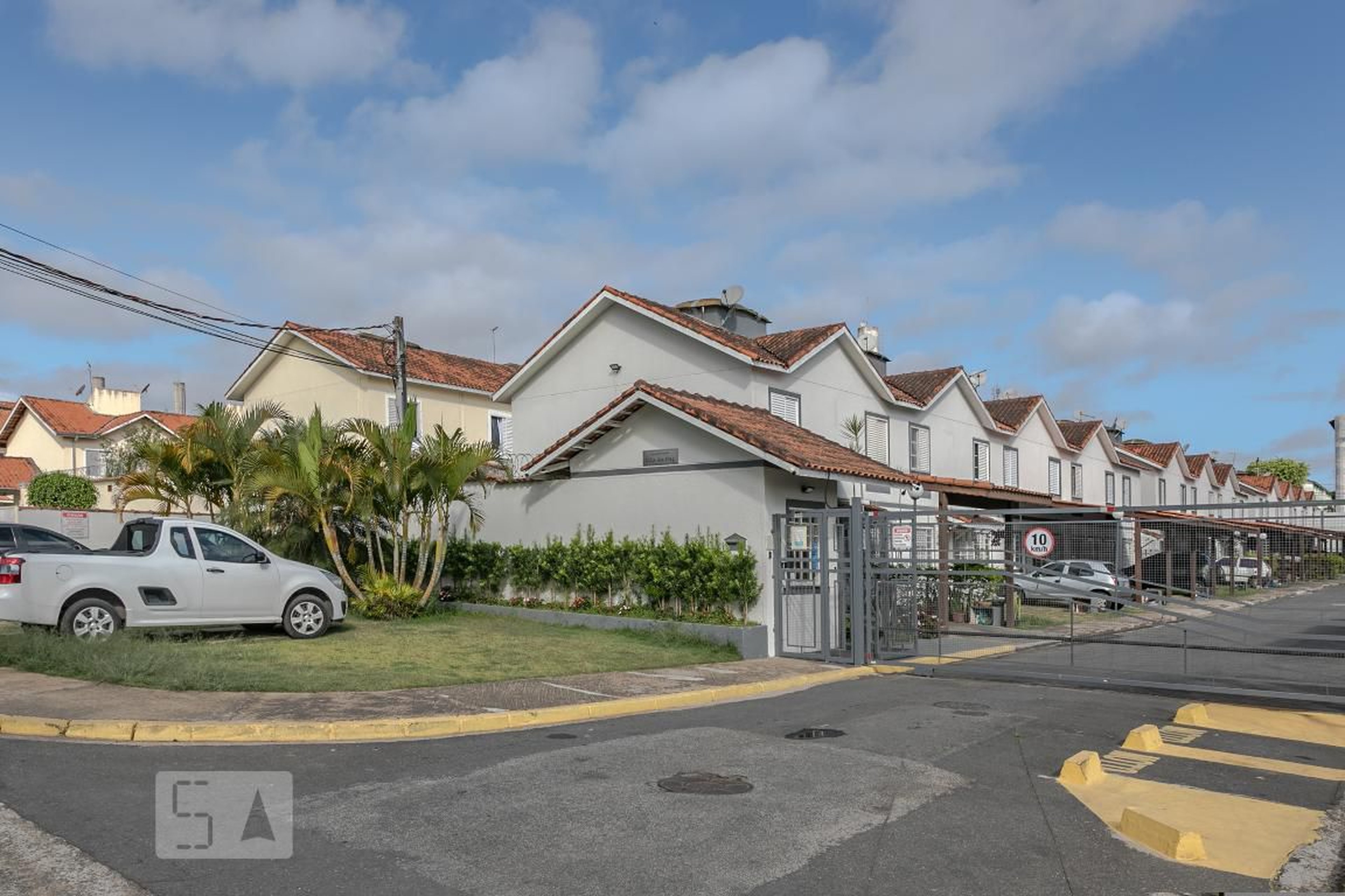 Fachada Condomínio em Avenida Kennedy, 200