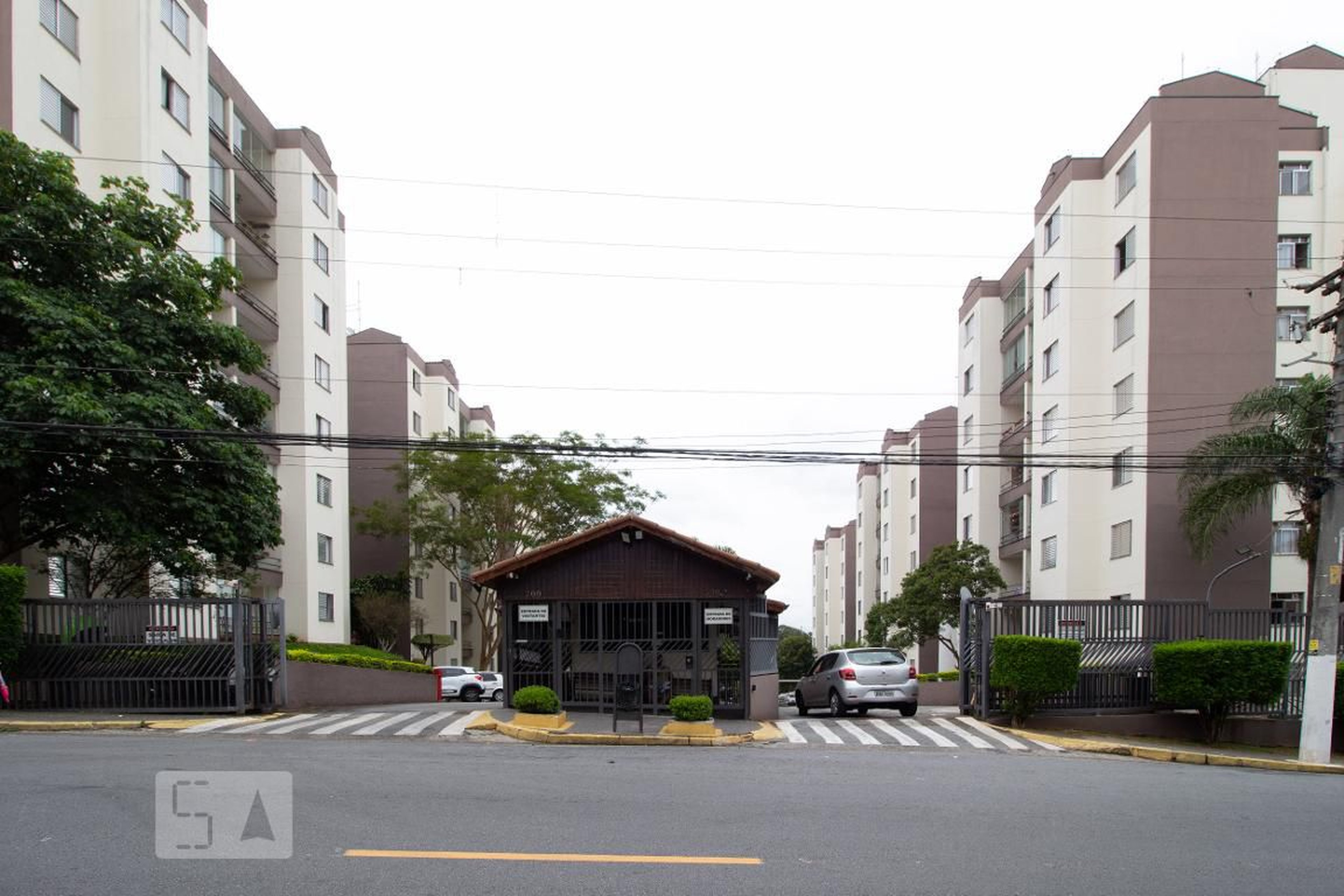 Fachada Condomínio Guimarães Rosa