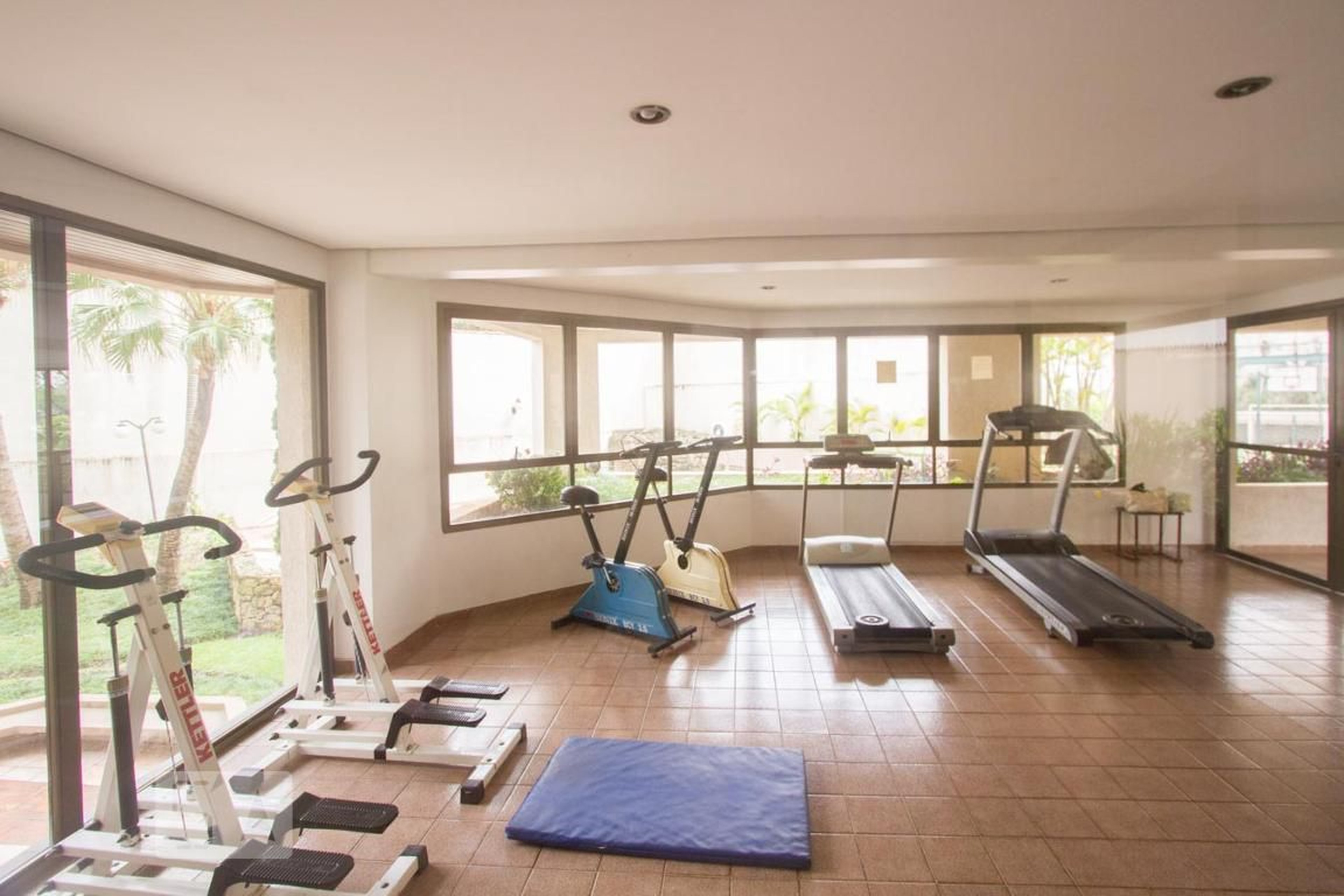 Academia - Edifício Topázio