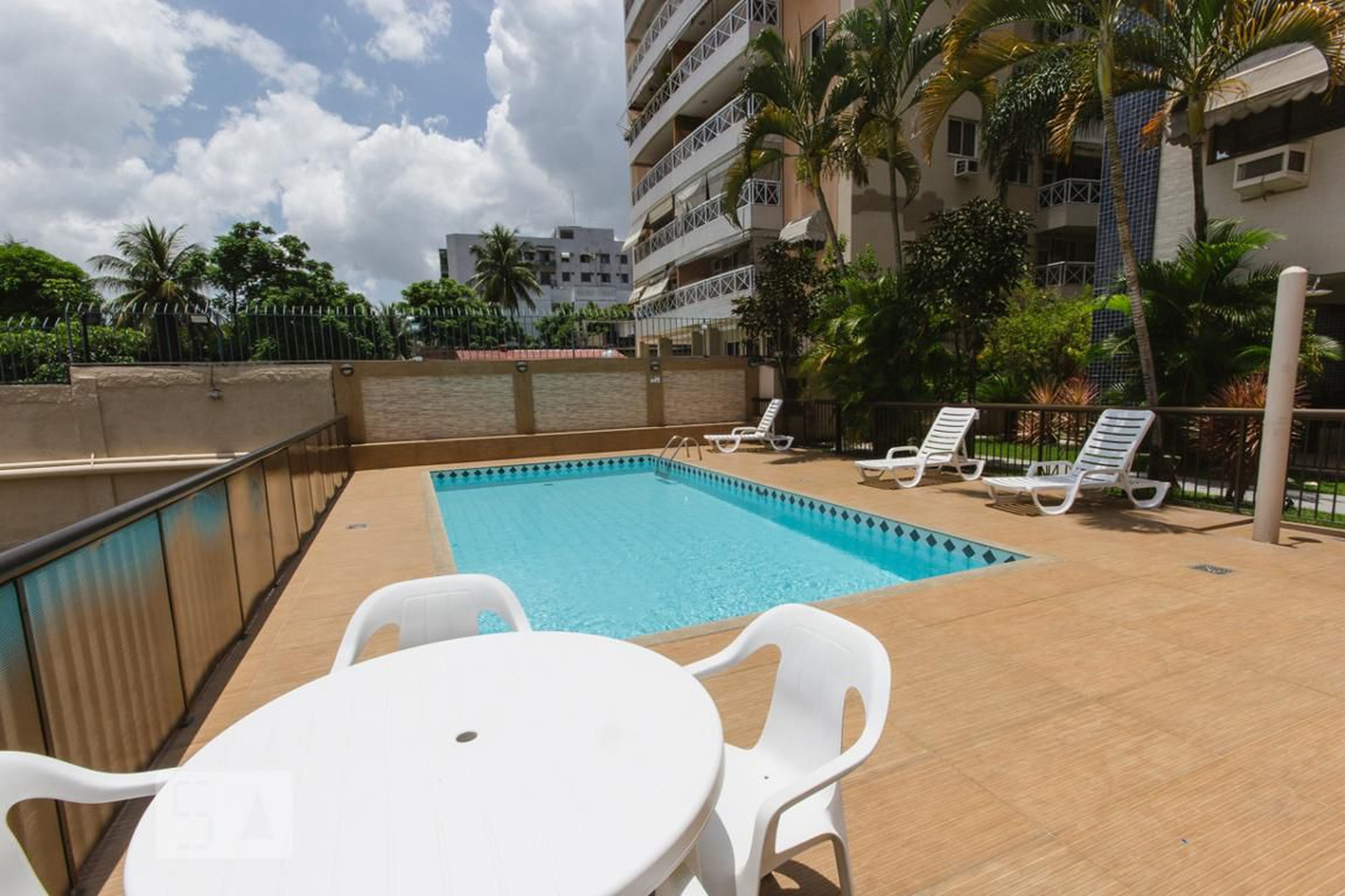 Piscina - Residencial Asteca