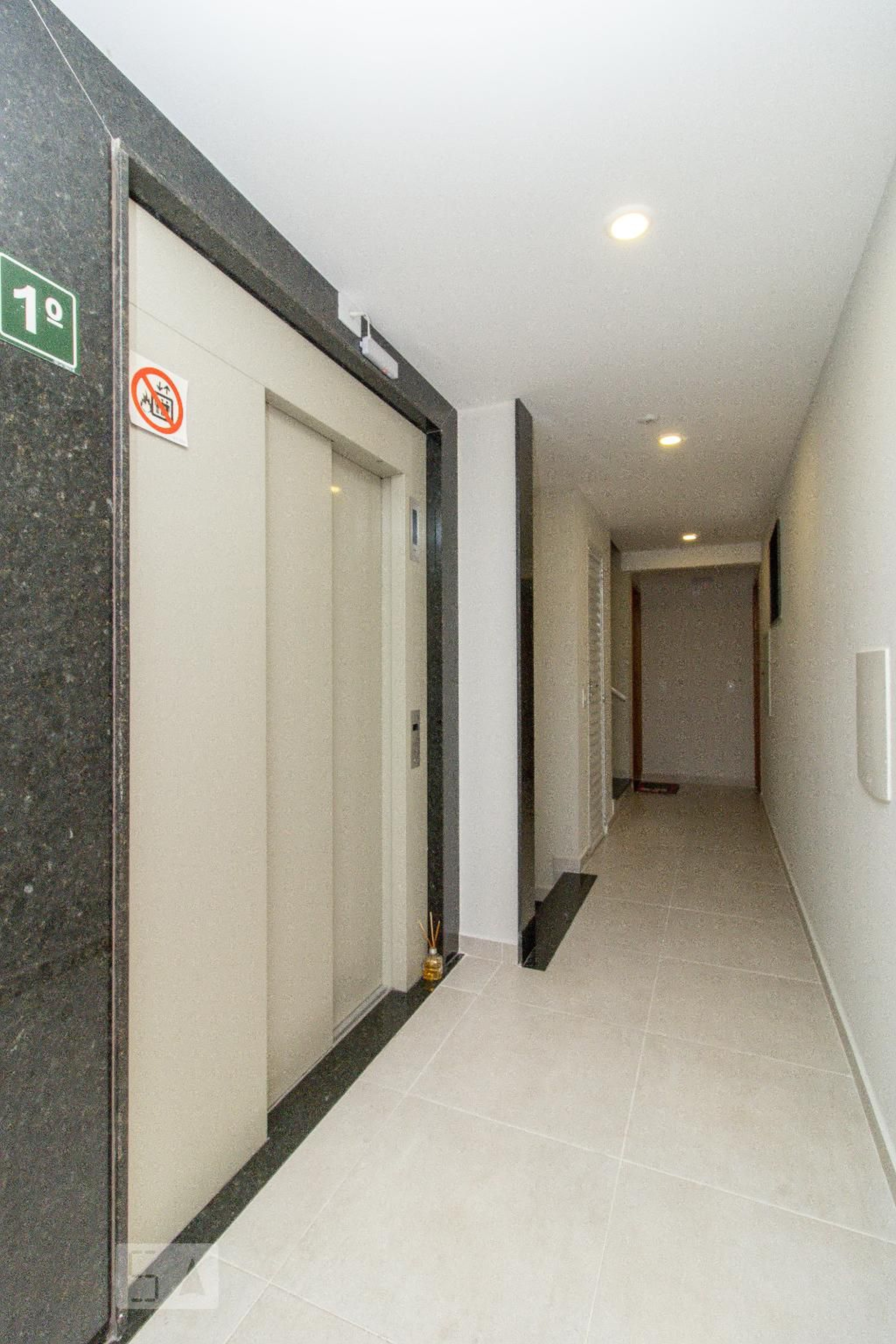 Elevador - Plaza Carioca