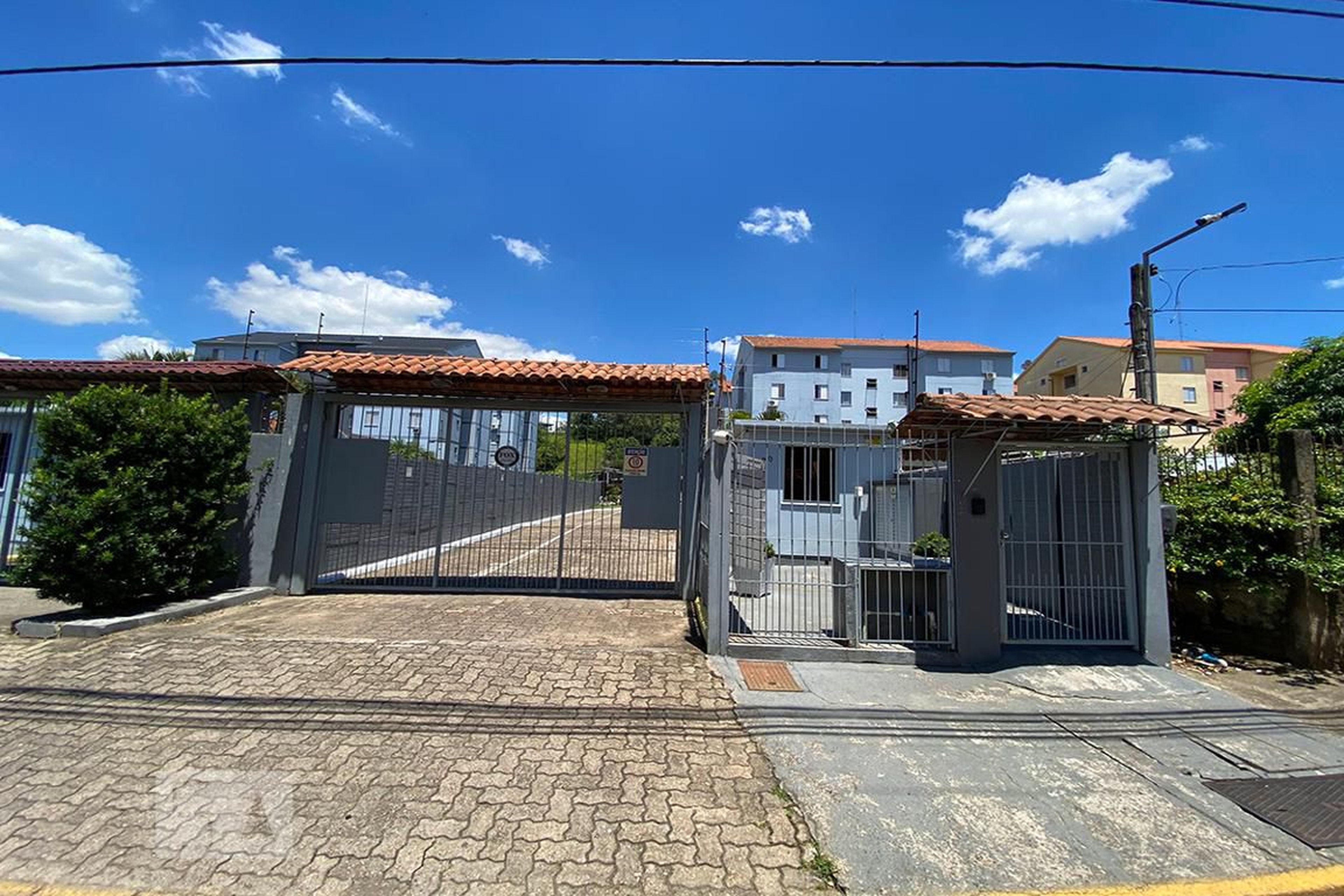 Fachada do Condomínio Residencial Hamburgo Villa Germânia