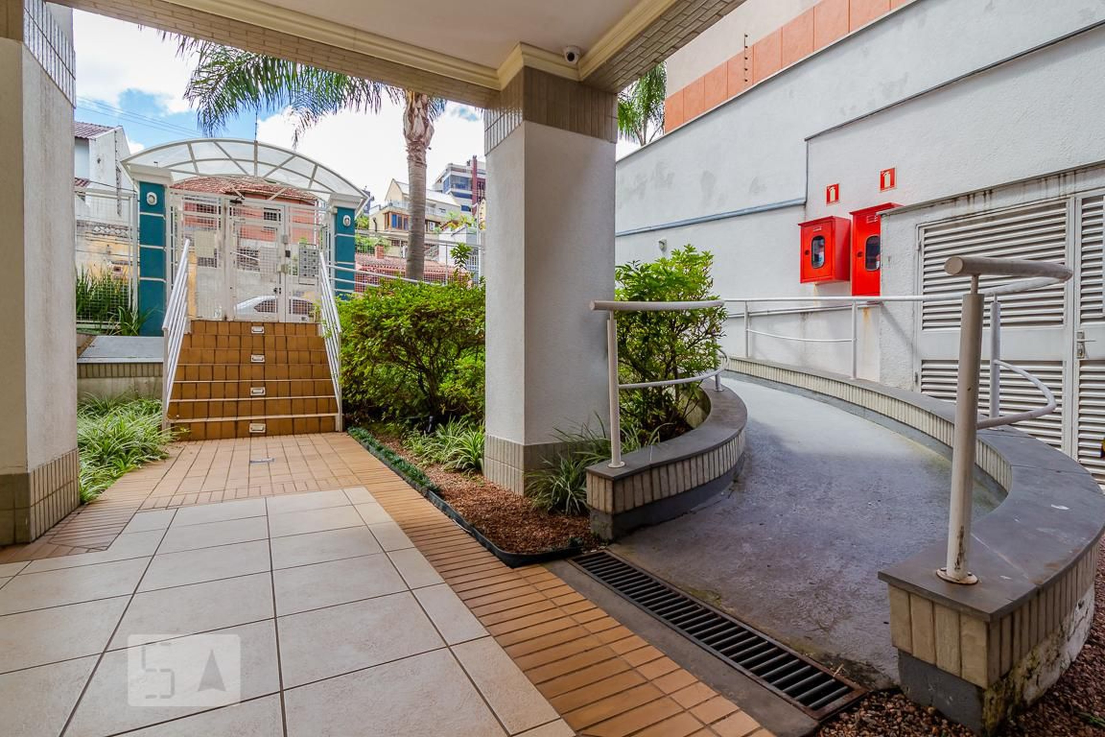 Área comum - Edifício Residencial Contemporâneo