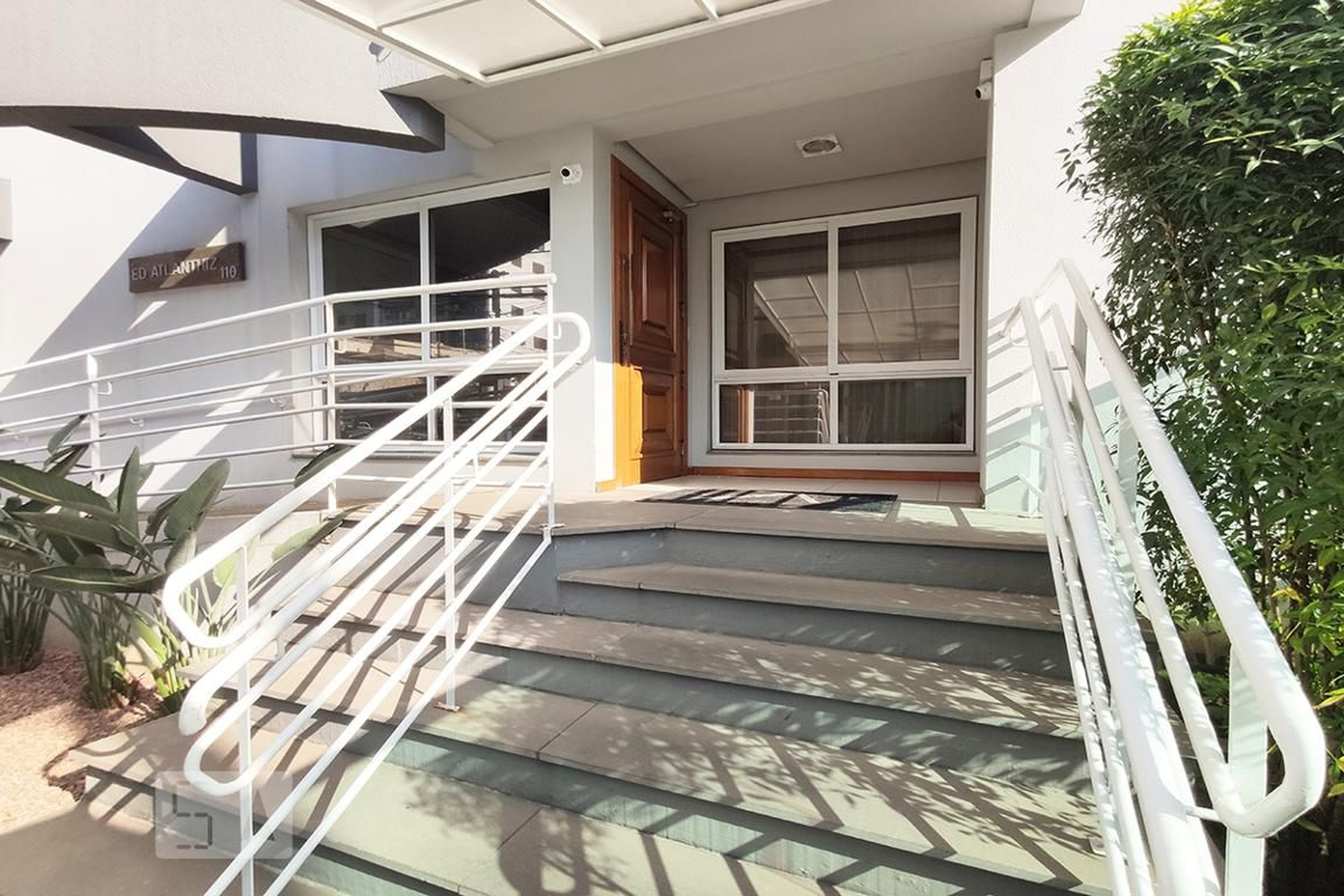 Fachada do Prédio Condomínio Atlanthiz