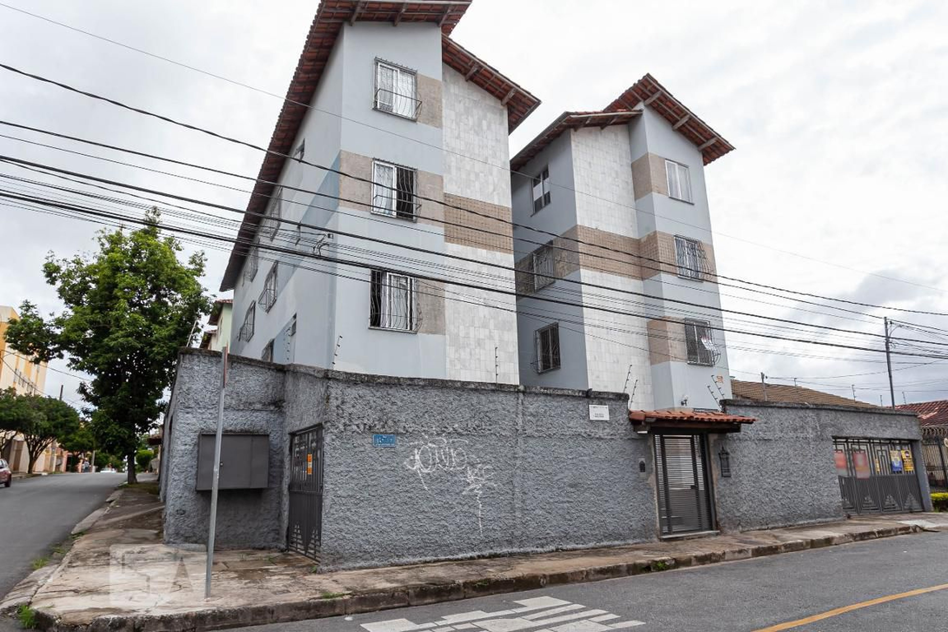 Fachada do prédio Edifício José Faustino de Mendonça