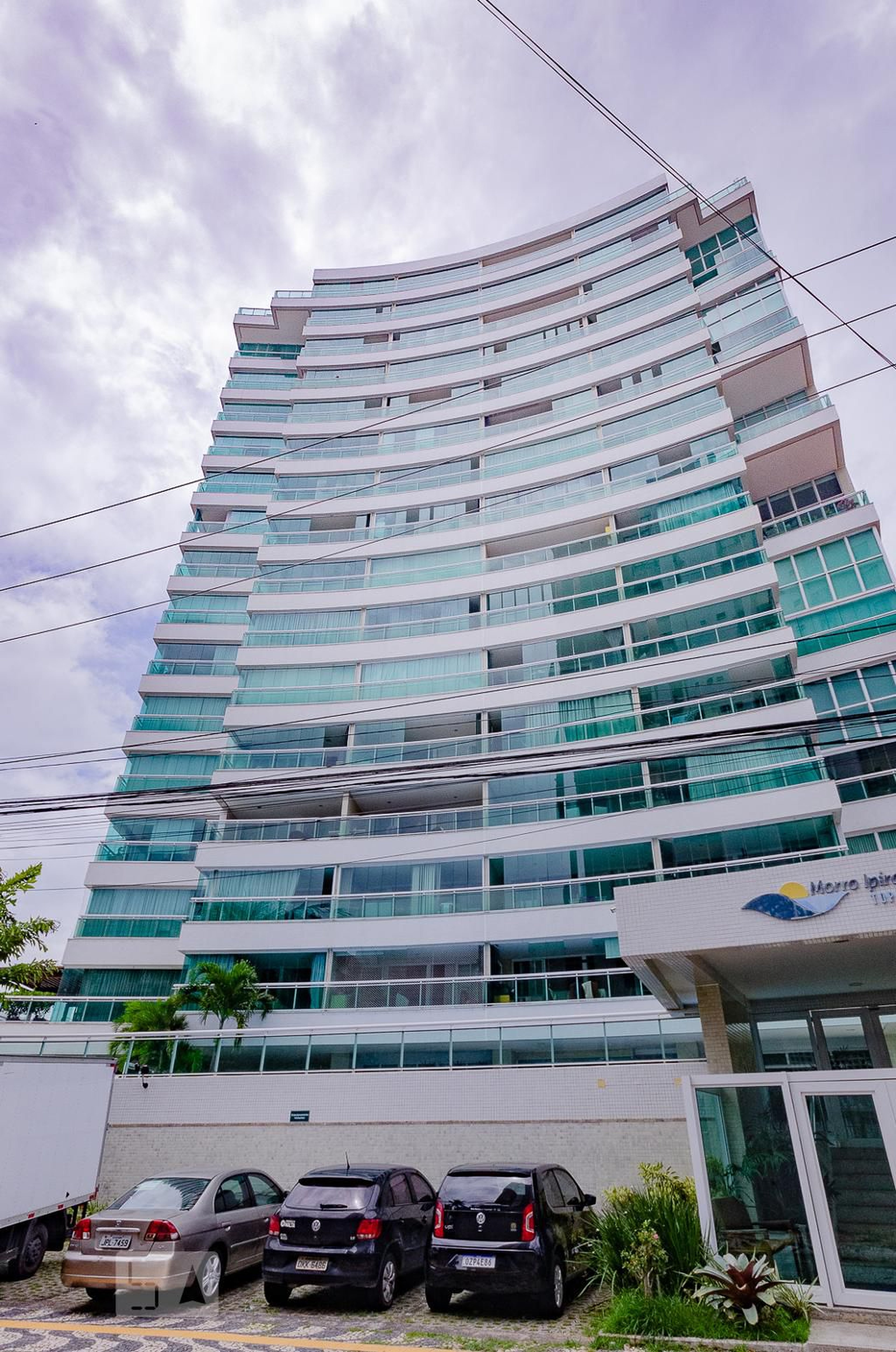 Fachada do Condomínio Condomínio Morro Ipiranga Top House