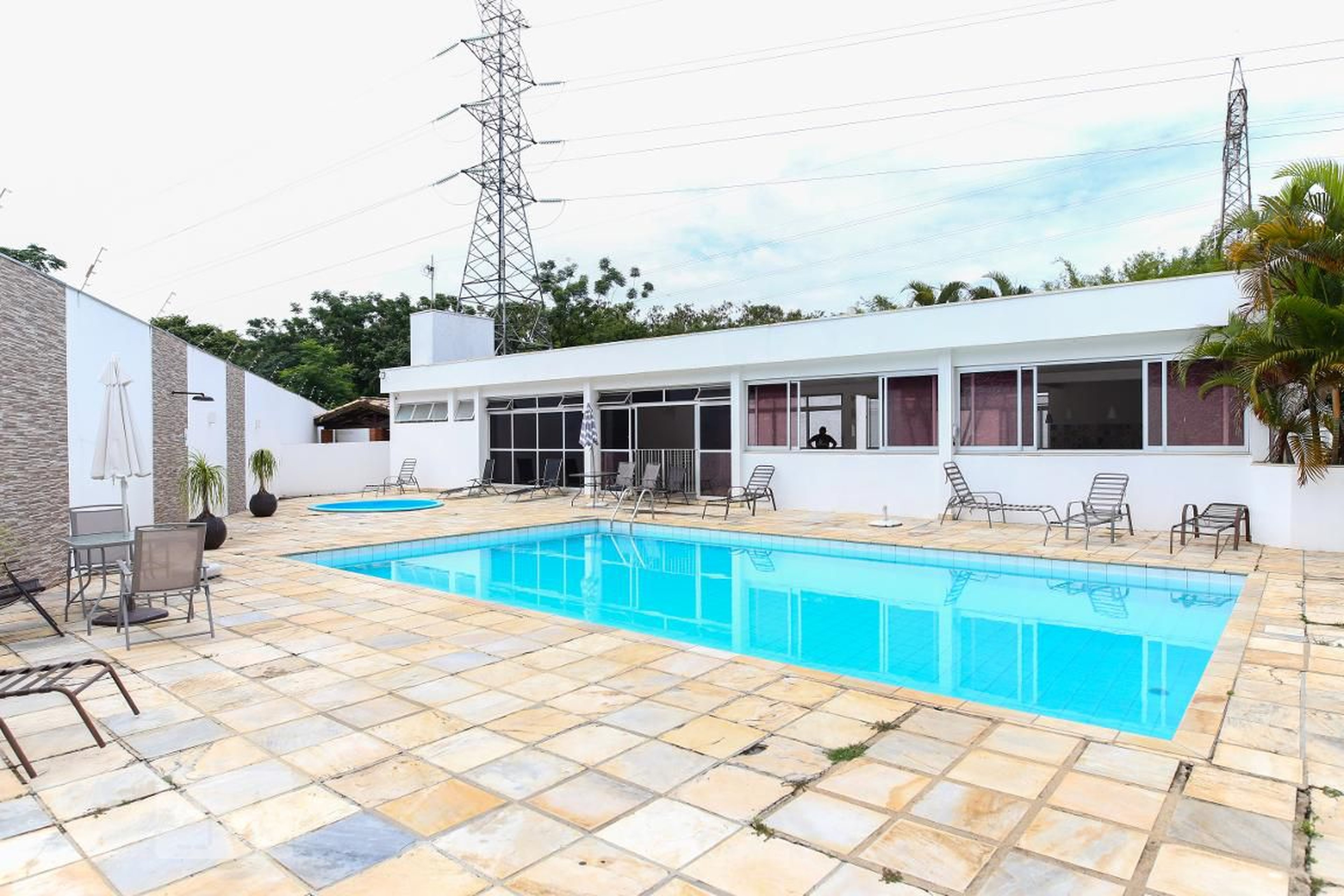 Piscina - residencial village aquarius