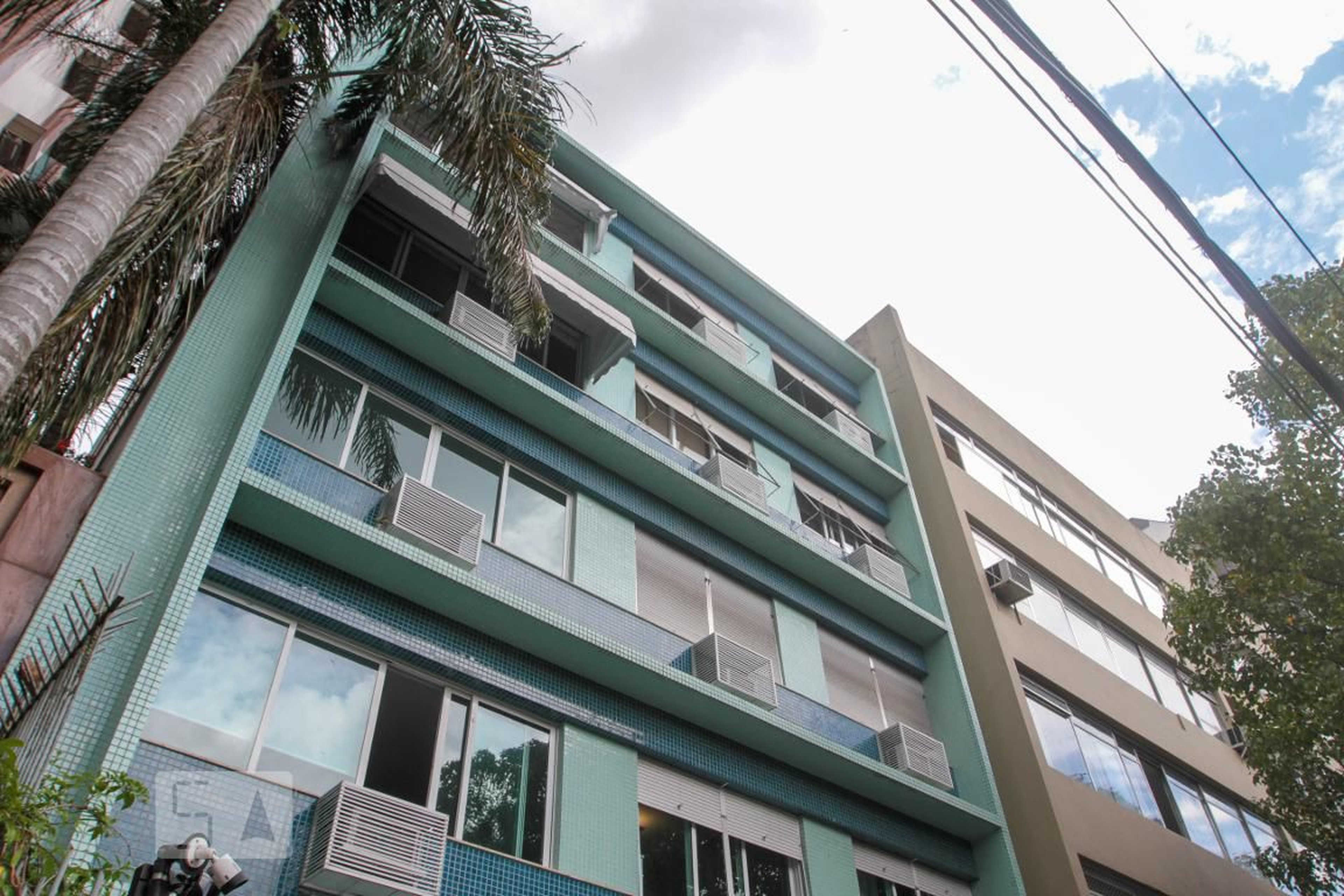 Fachada do Prédio Condomínio em Avenida Visconde de Albuquerque, 1116