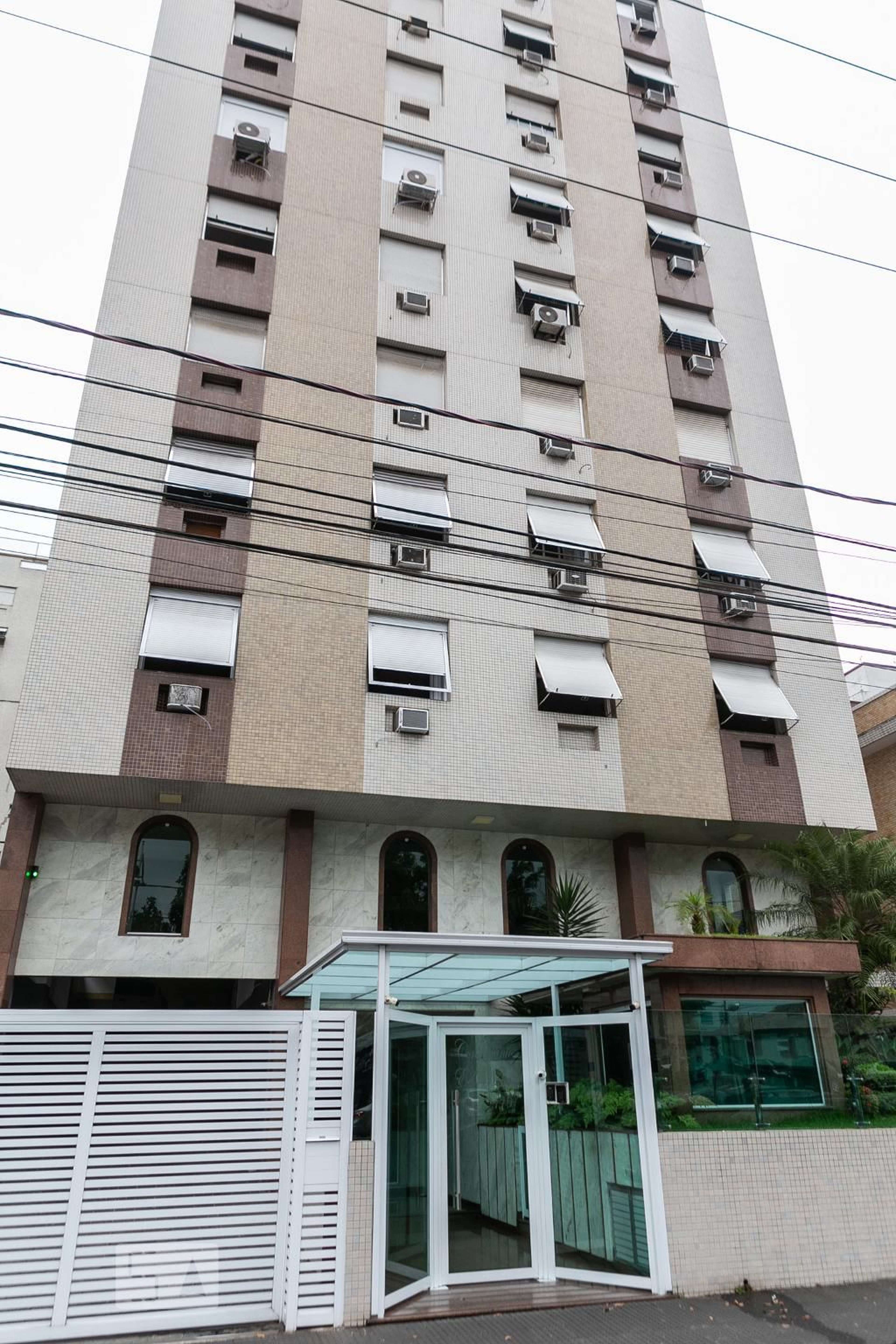 Fachada Condomínio Ed Nina