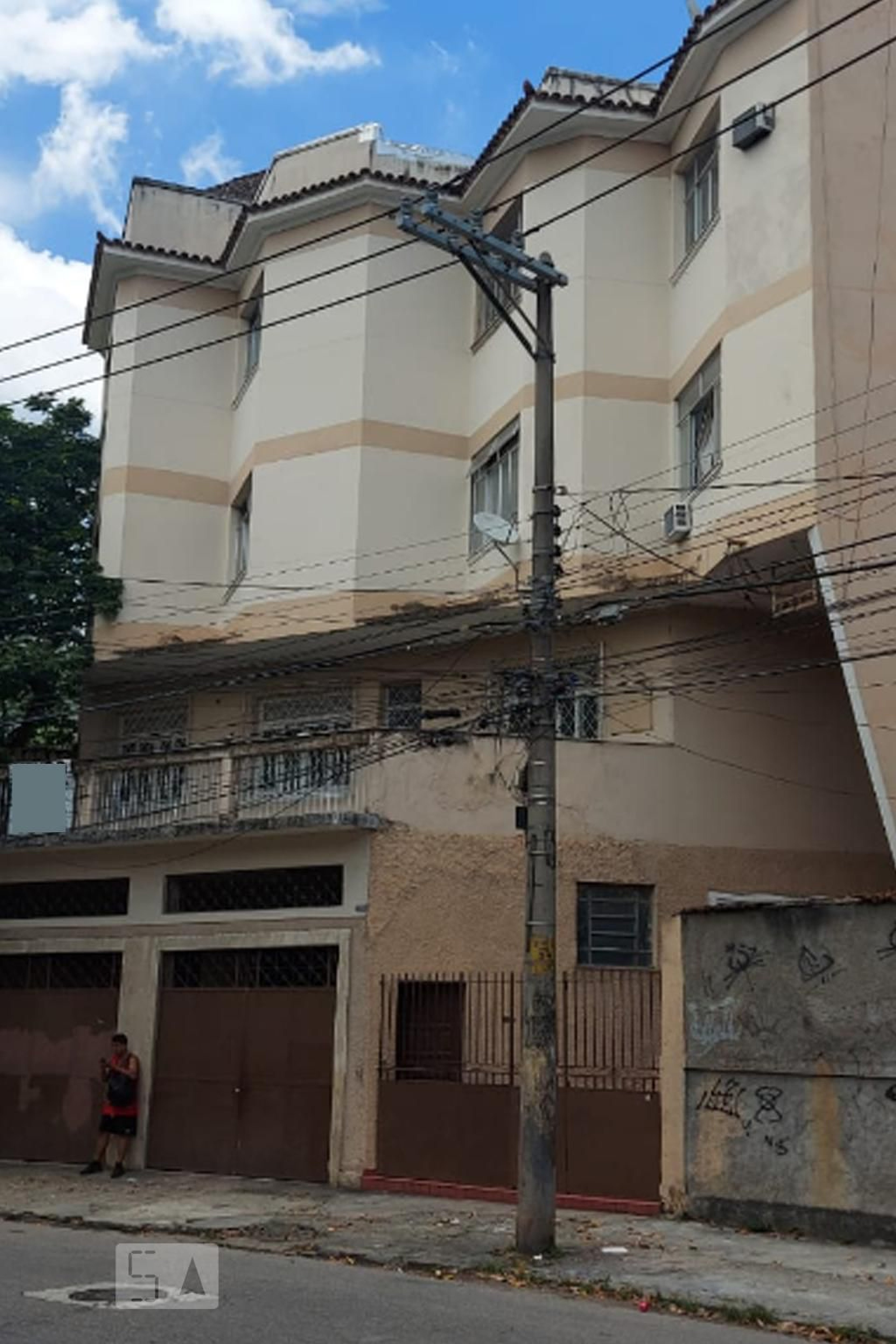 Fachada Condomínio em Rua Maranhão, 520