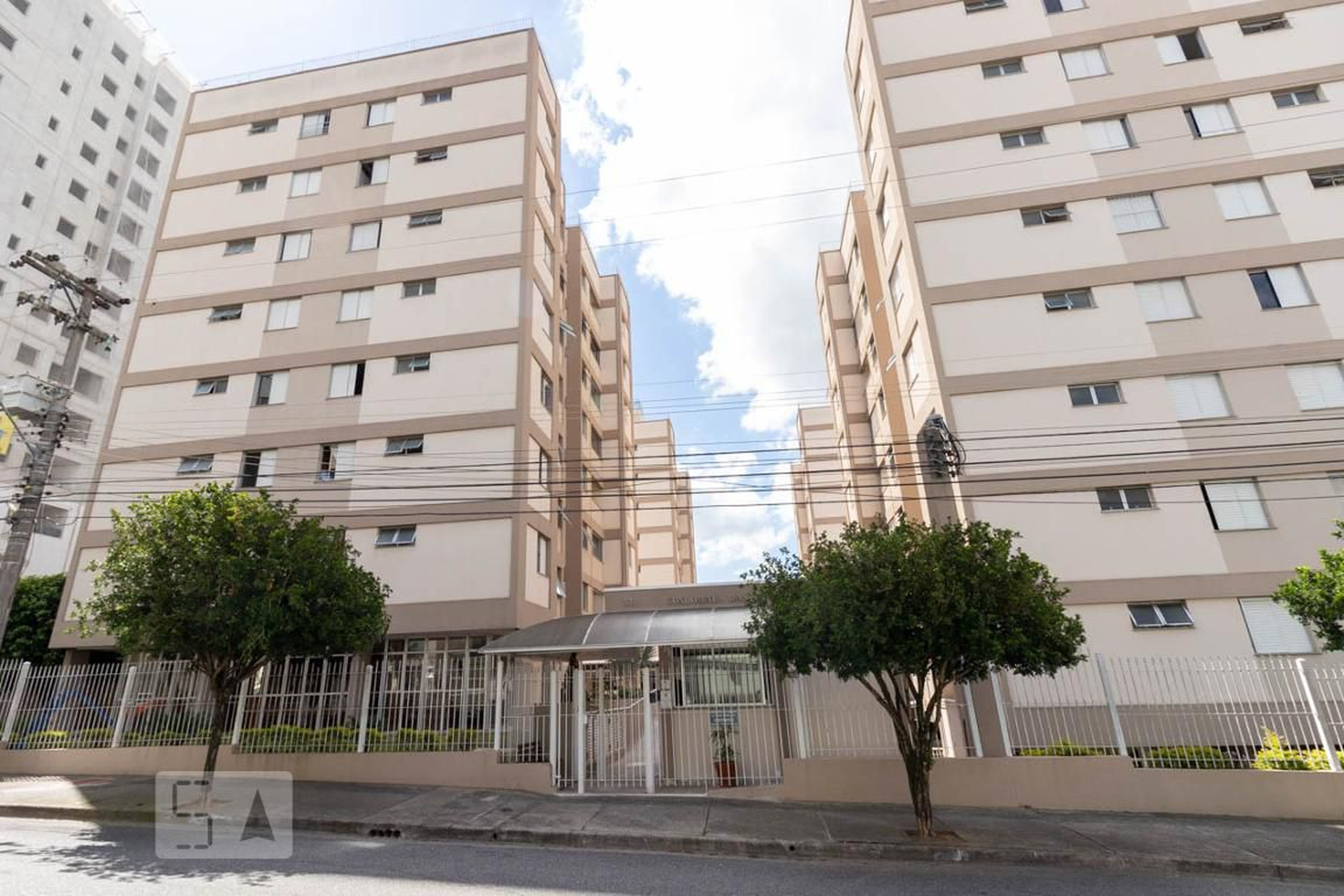 Fachada Condomínio Violetas